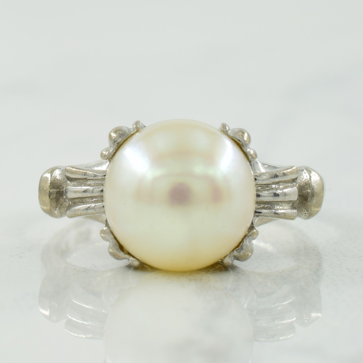 Pearl Ring | 3.50ct | SZ 3.25 |