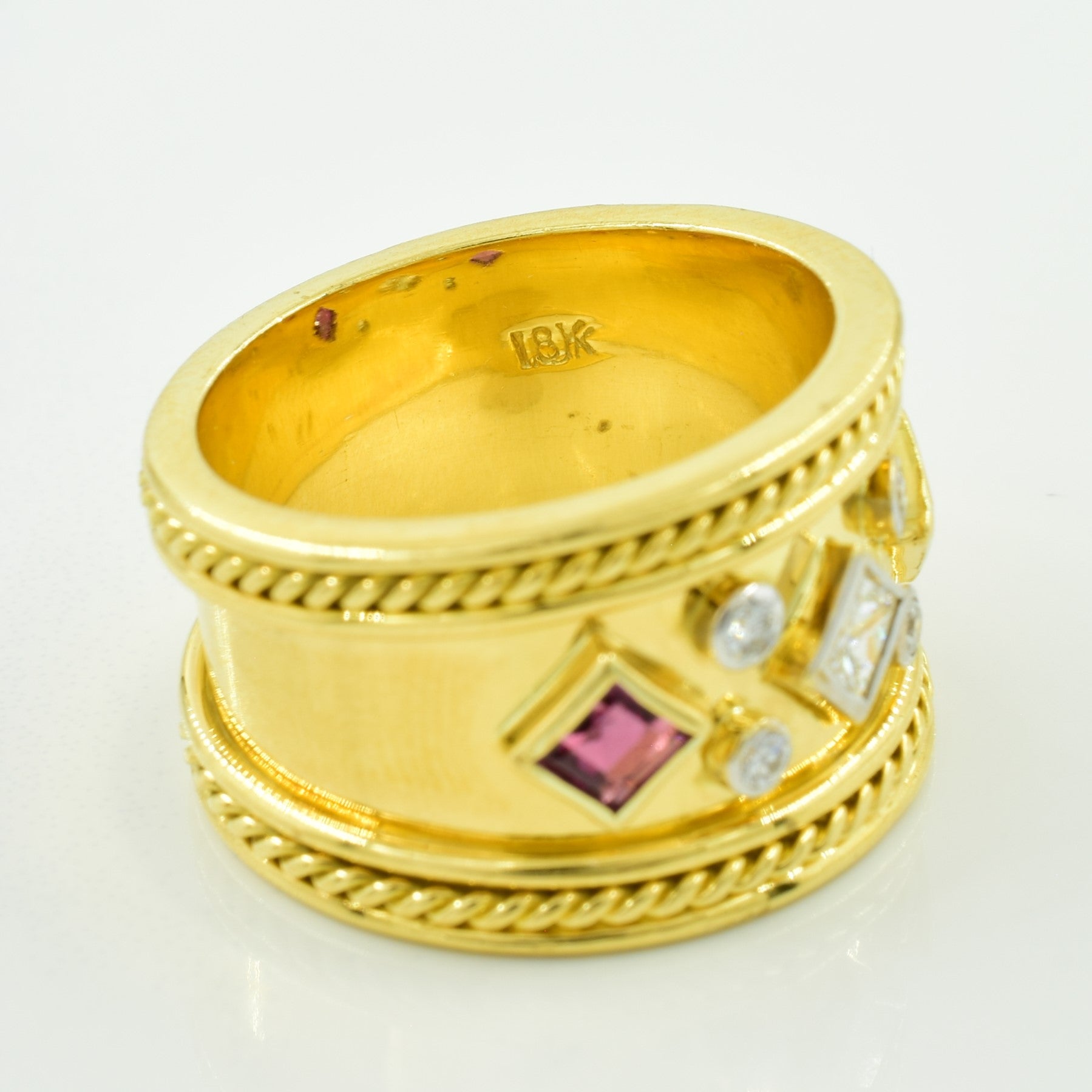 Diamond & Ruby Ring | 0.23ctw, 0.44ctw | SZ 6.5 |