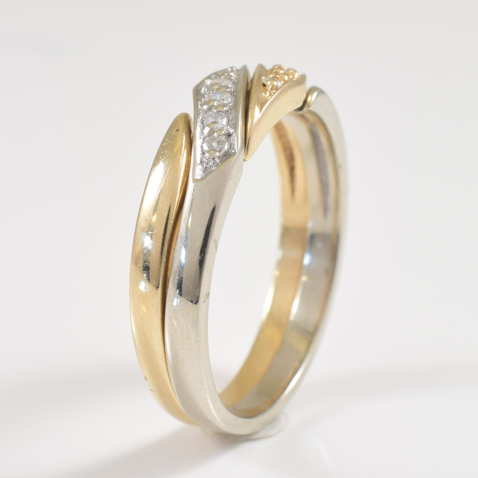Intertwined Two Band Diamond Ring | 0.17ctw | SZ 10 |