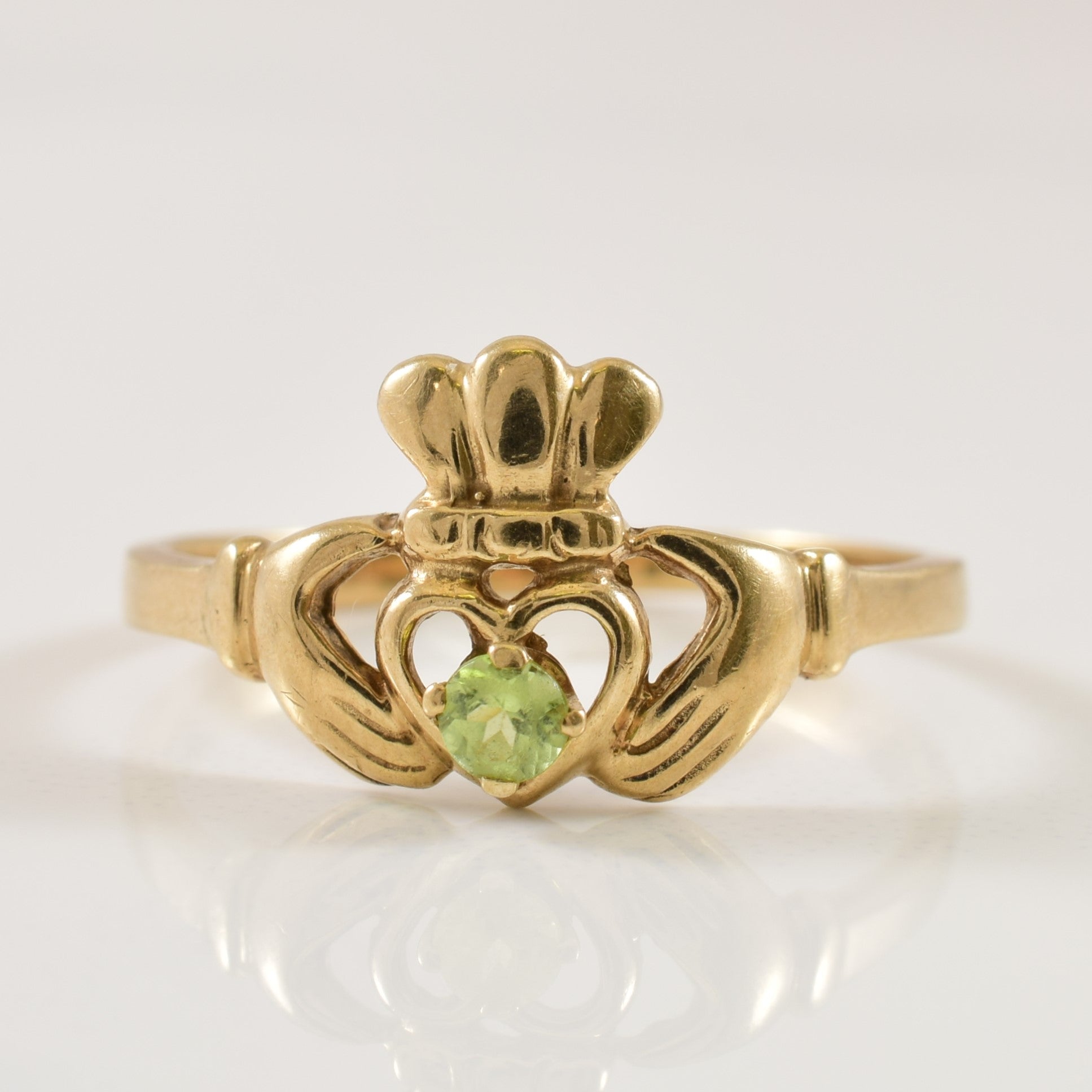 Peridot Claddagh Ring | 0.06ct | SZ 5.75 |