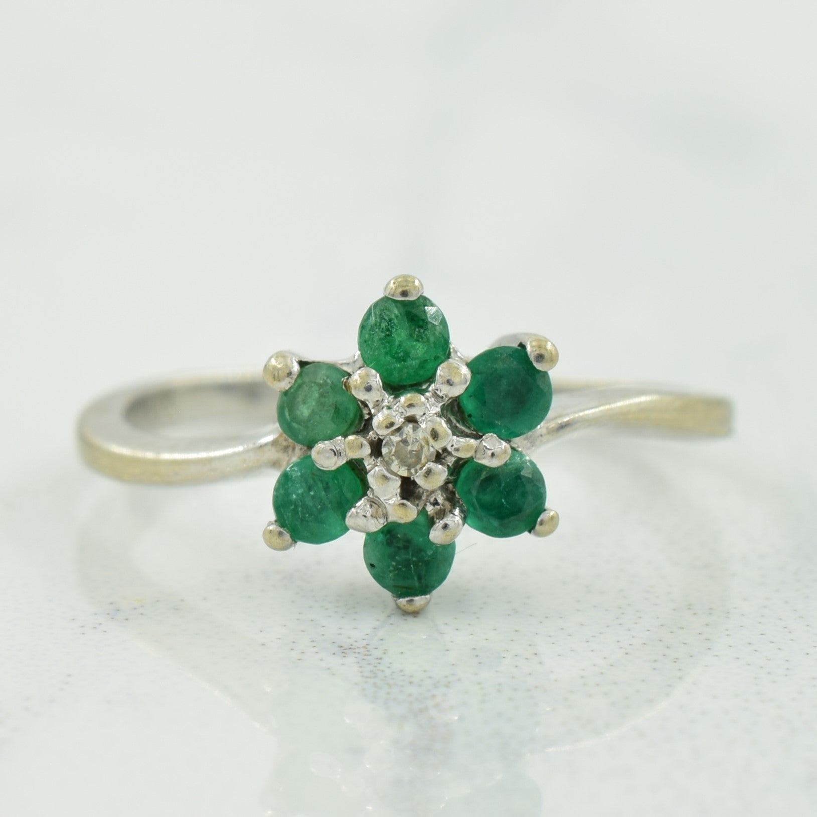 Emerald & Diamond Ring | 0.24ctw, 0.01ct | SZ 2.75 |