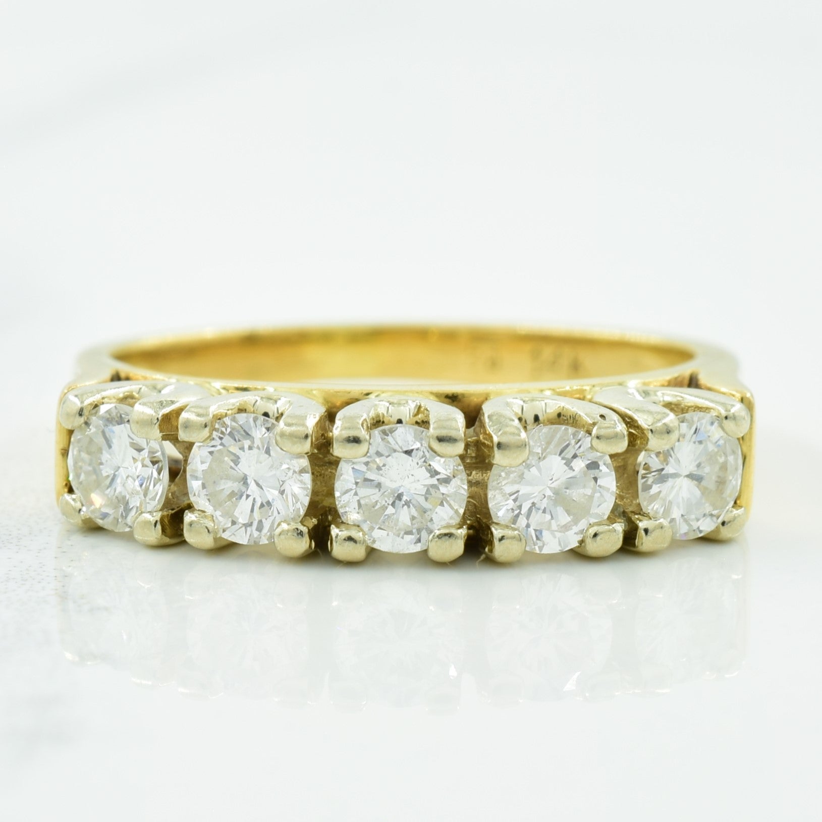 Bague cinq diamants | 0,70 ct au total | Taille 5,25 | 