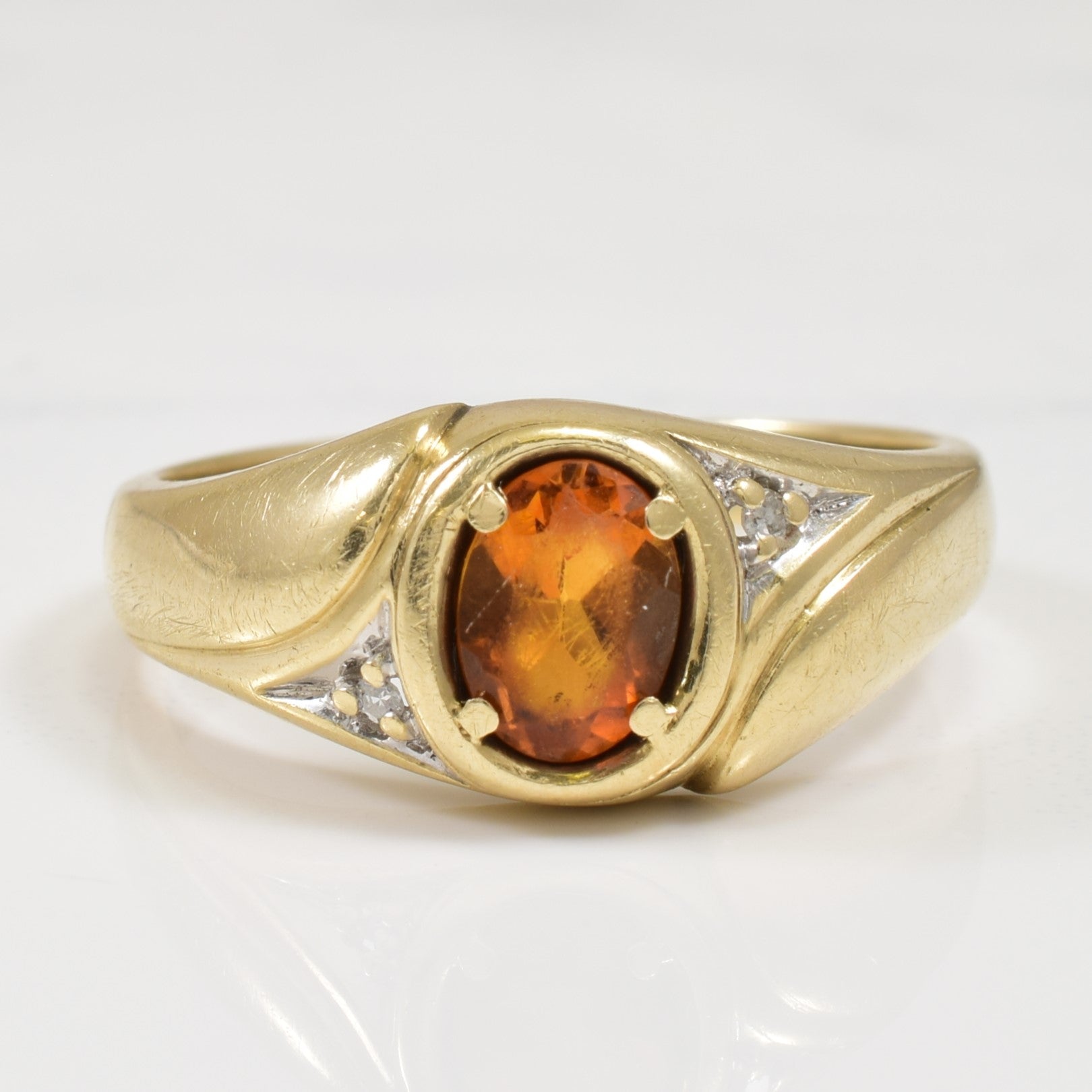 Citrine & Diamond Ring | 0.50ct, 0.02ctw | SZ 10 |