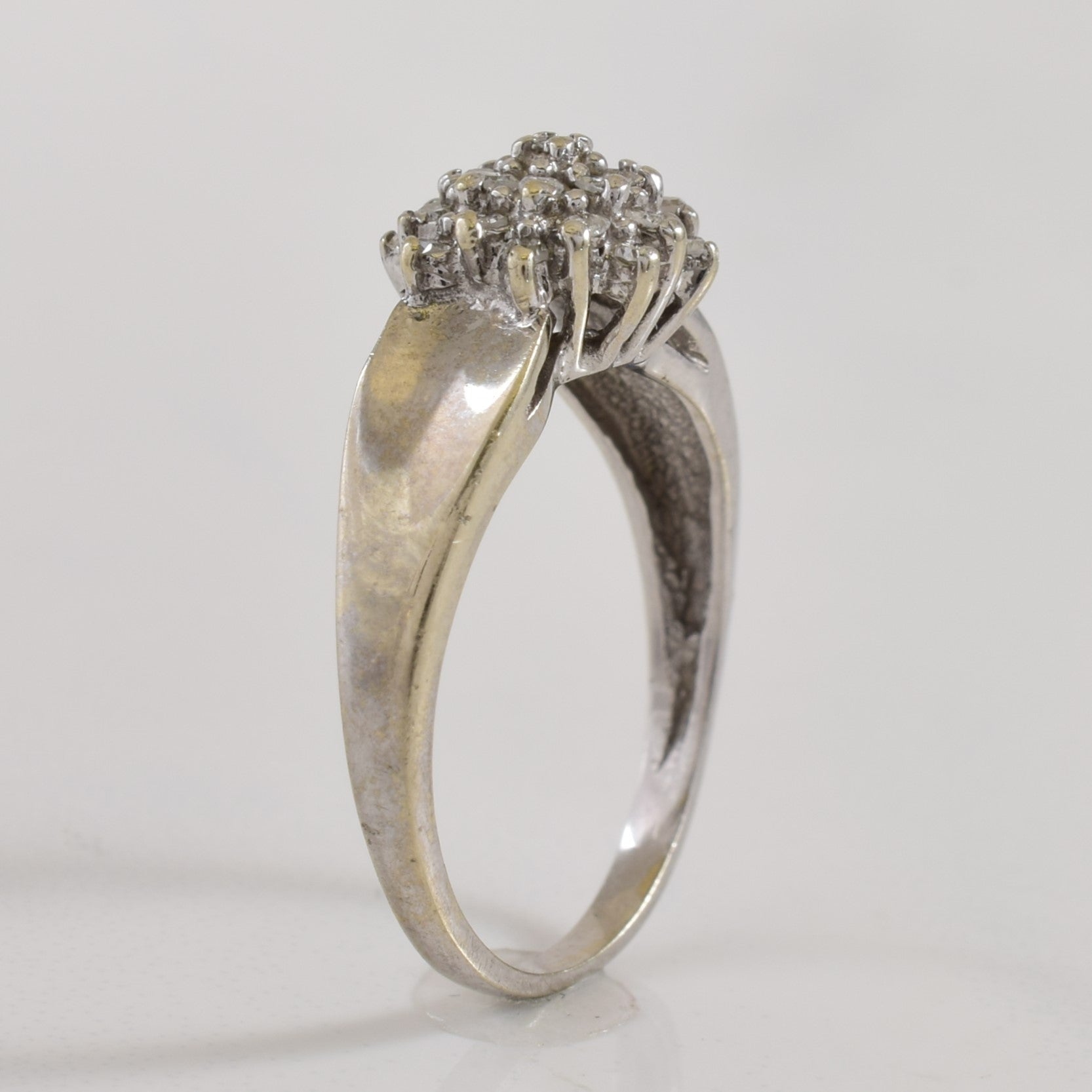 Bague sertie de diamants | 0,12 ct | Taille 4,75 | 
