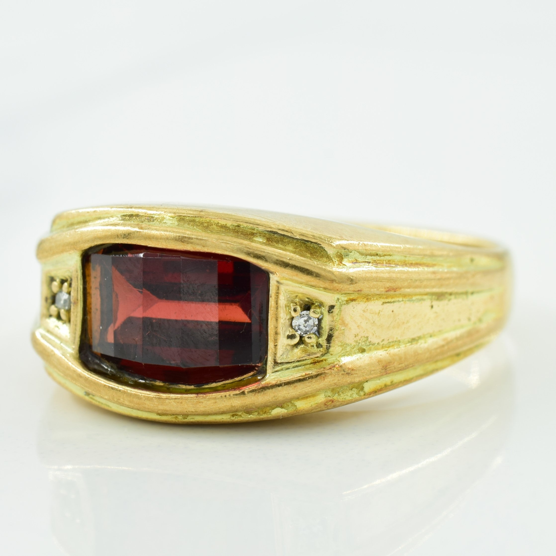 Garnet & Diamond Ring | 2.50ct, 0.01ctw | SZ 9.75 |