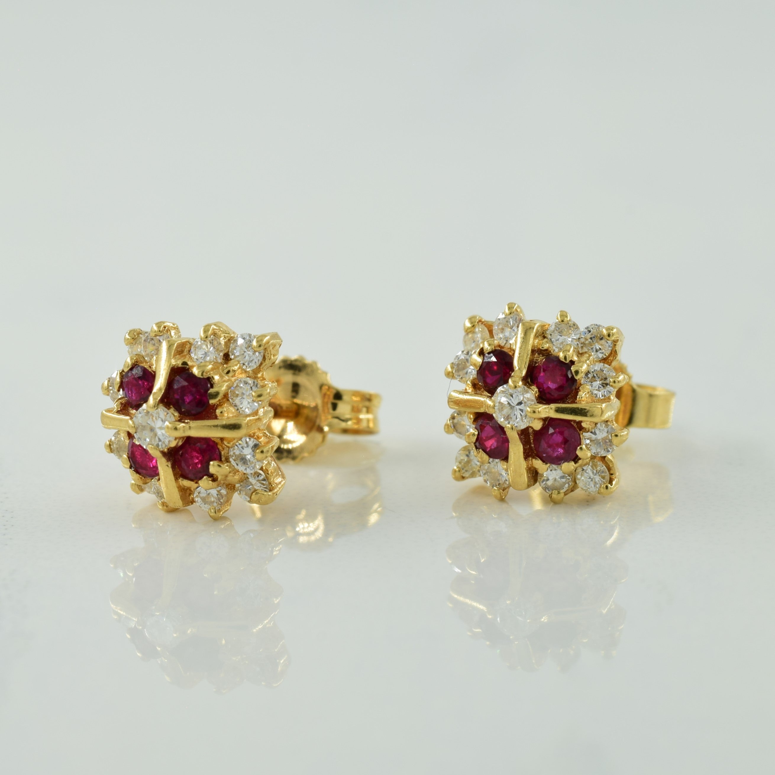 Boucles d'oreilles rubis et diamants | 0,50 ct, 0,40 ct |