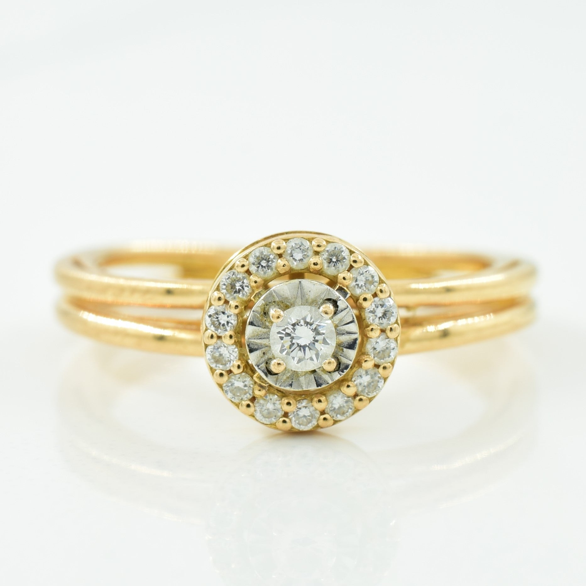 Diamond Halo Ring | 0.11ctw | SZ 4 |
