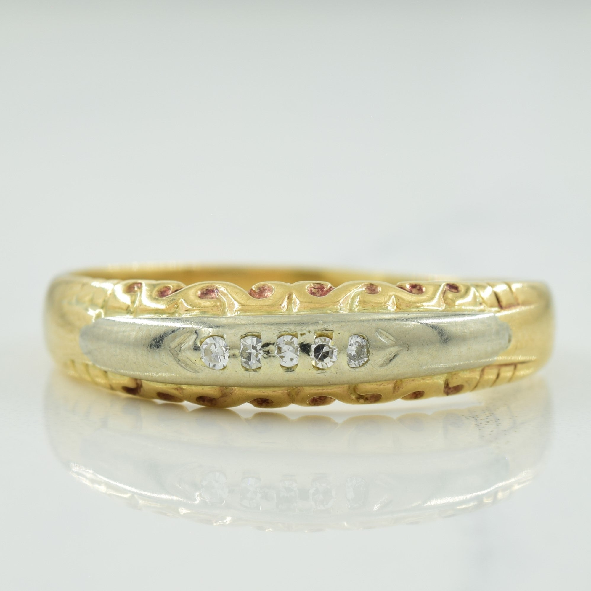 Flush Set Diamond Ring | 0.05ctw | SZ 11.75 |