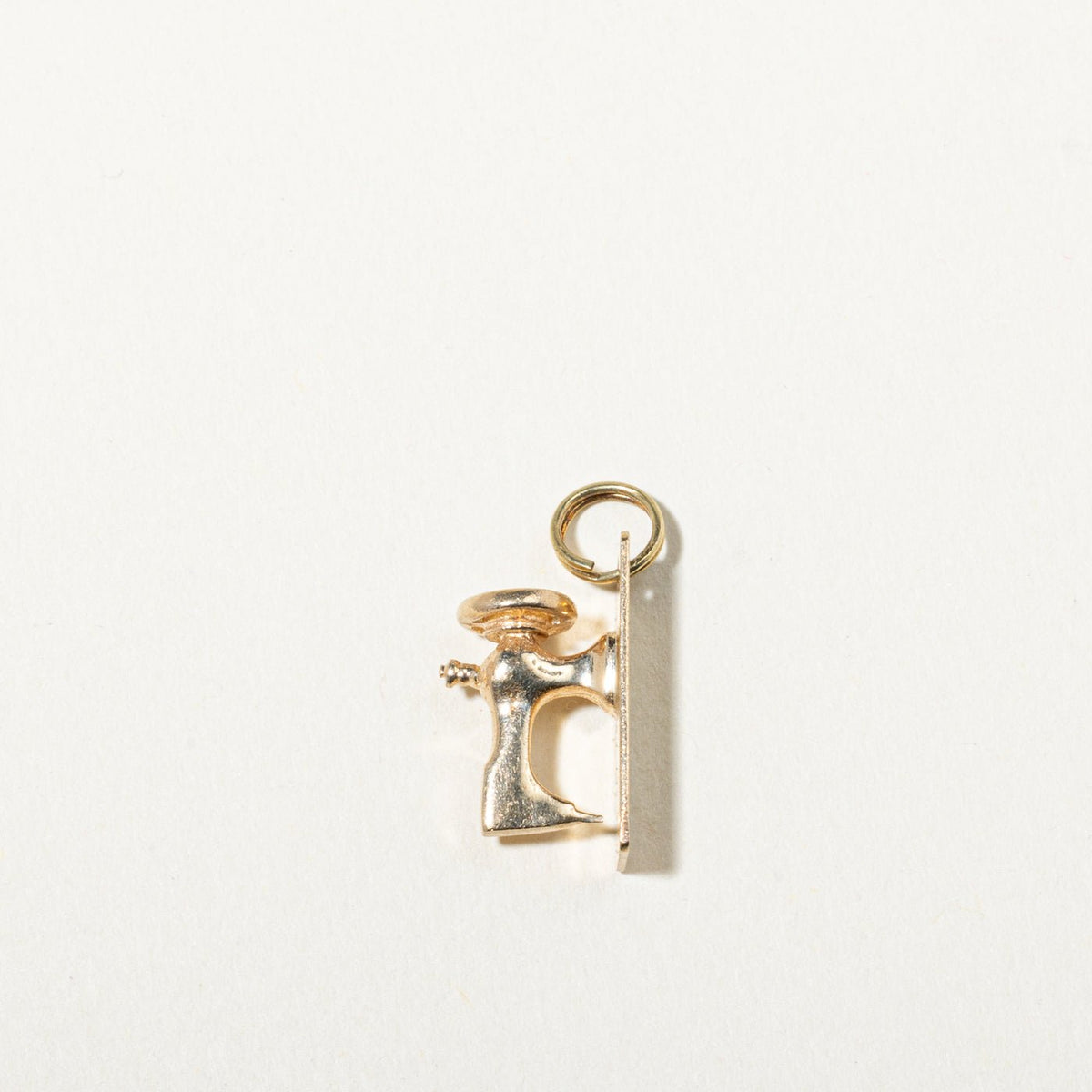 10k Yellow Gold Sewing Machine Charm