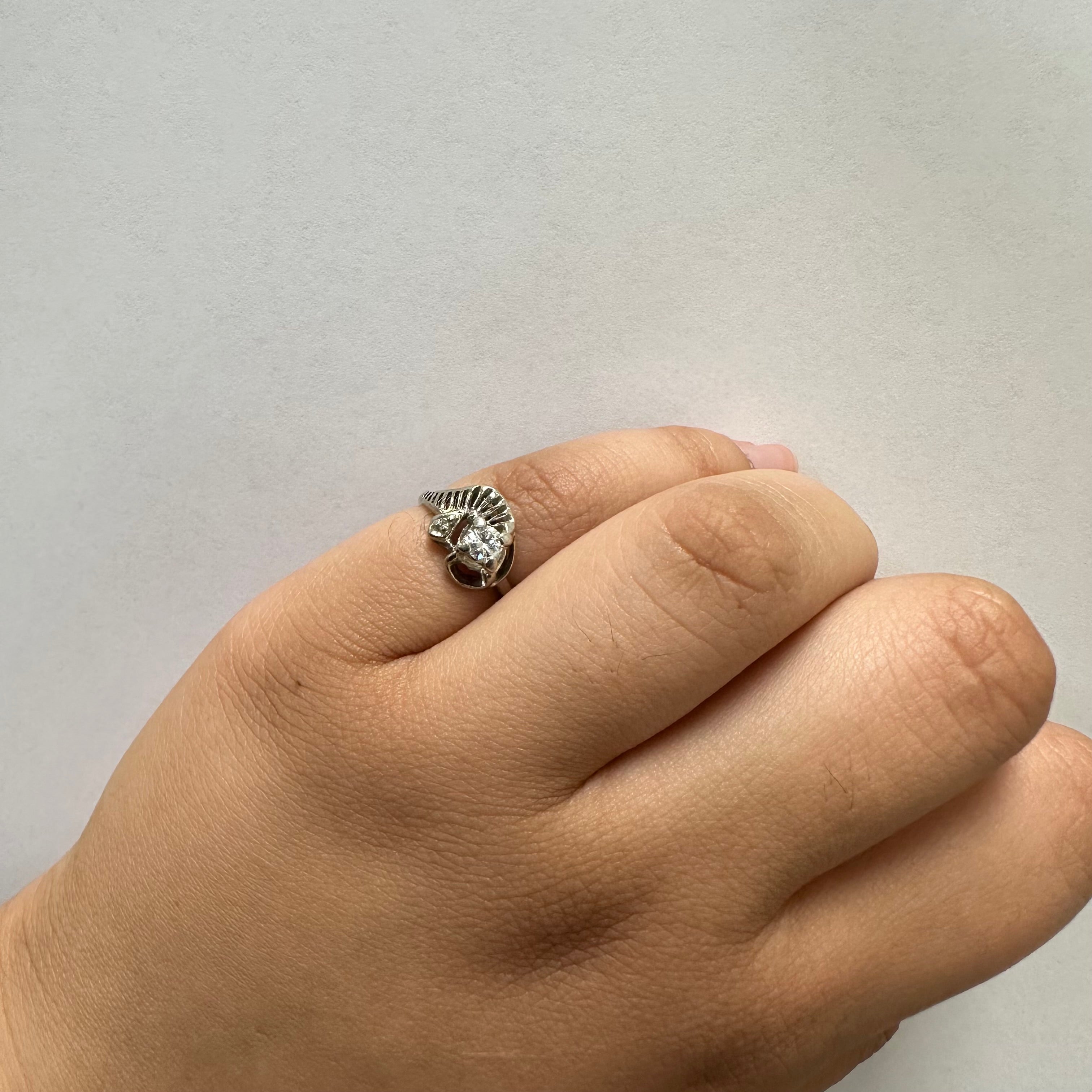 Diamond Spiral Ring | 0.17ctw | SZ 5.25 |