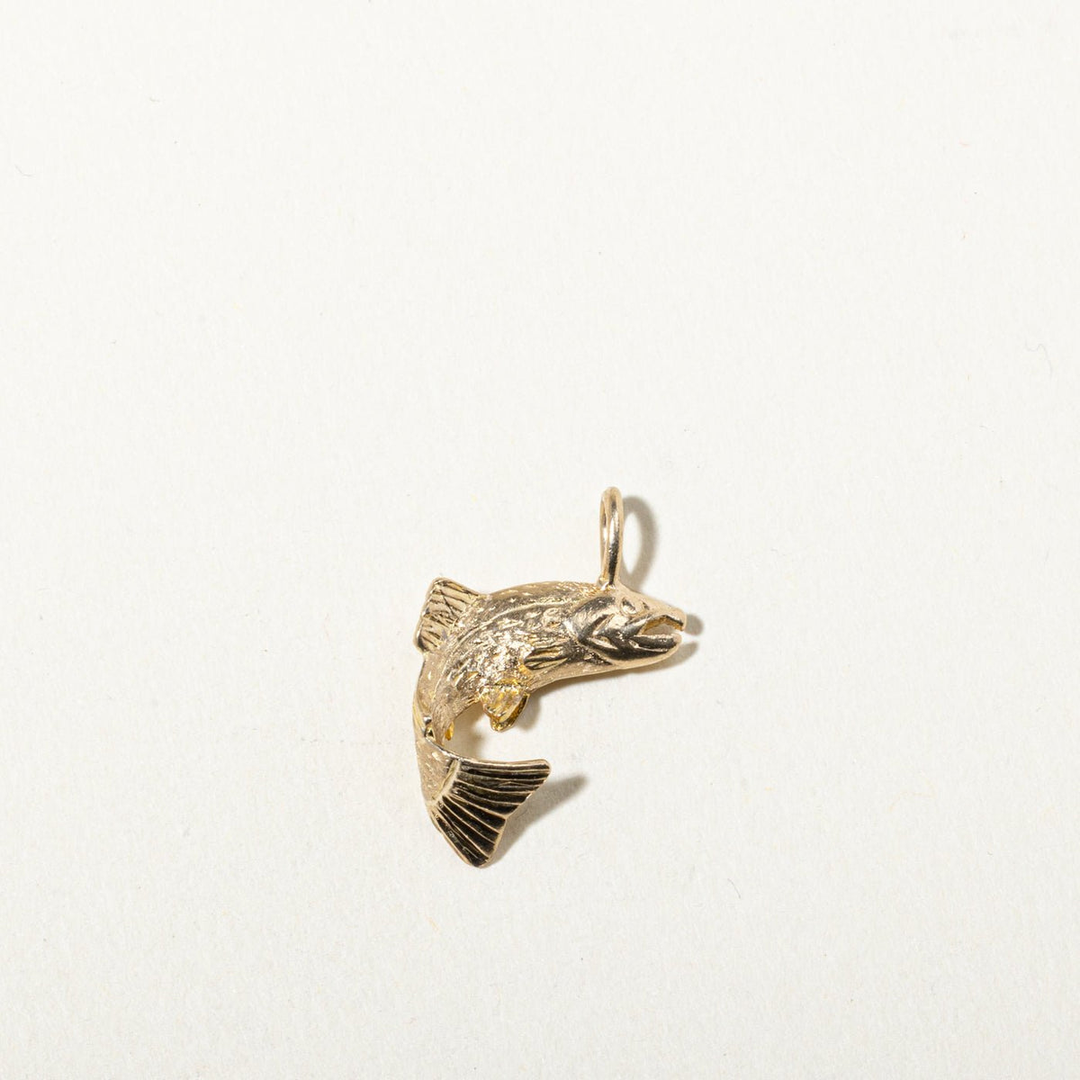 9k Yellow Gold Textured Salmon Charm
