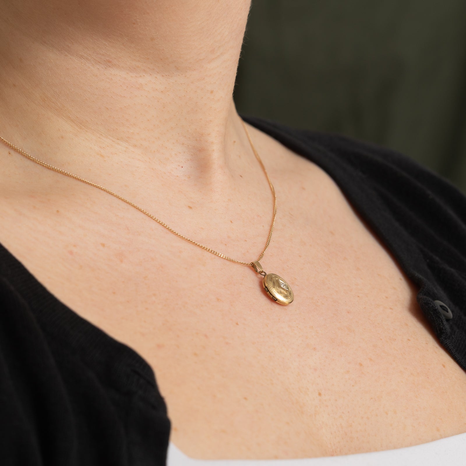Pendentif médaillon en diamant | 0,015 ct
