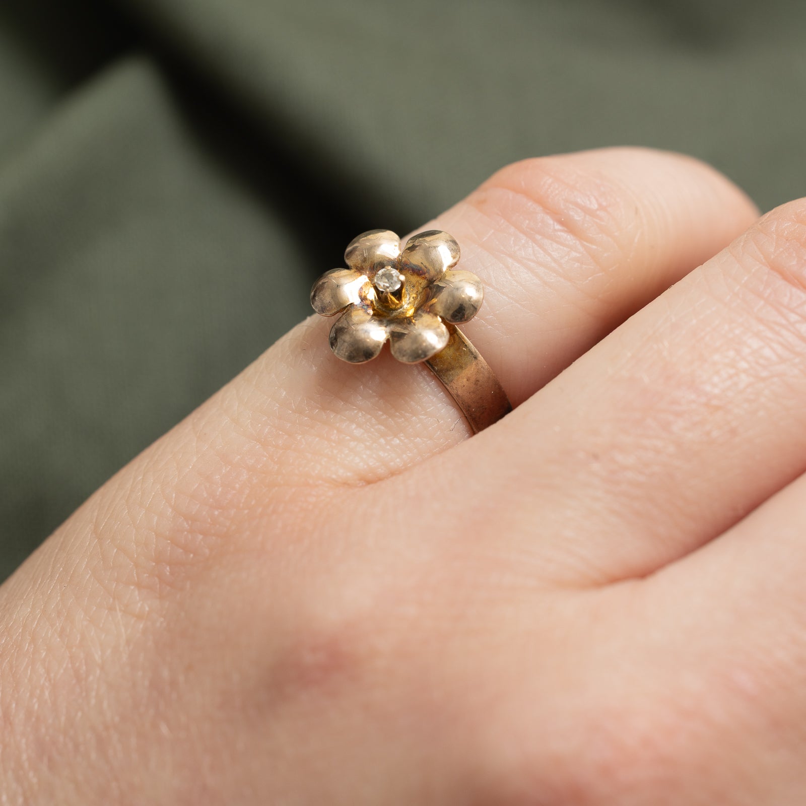 Diamond Flower Ring | 0.02ct | SZ 3.25