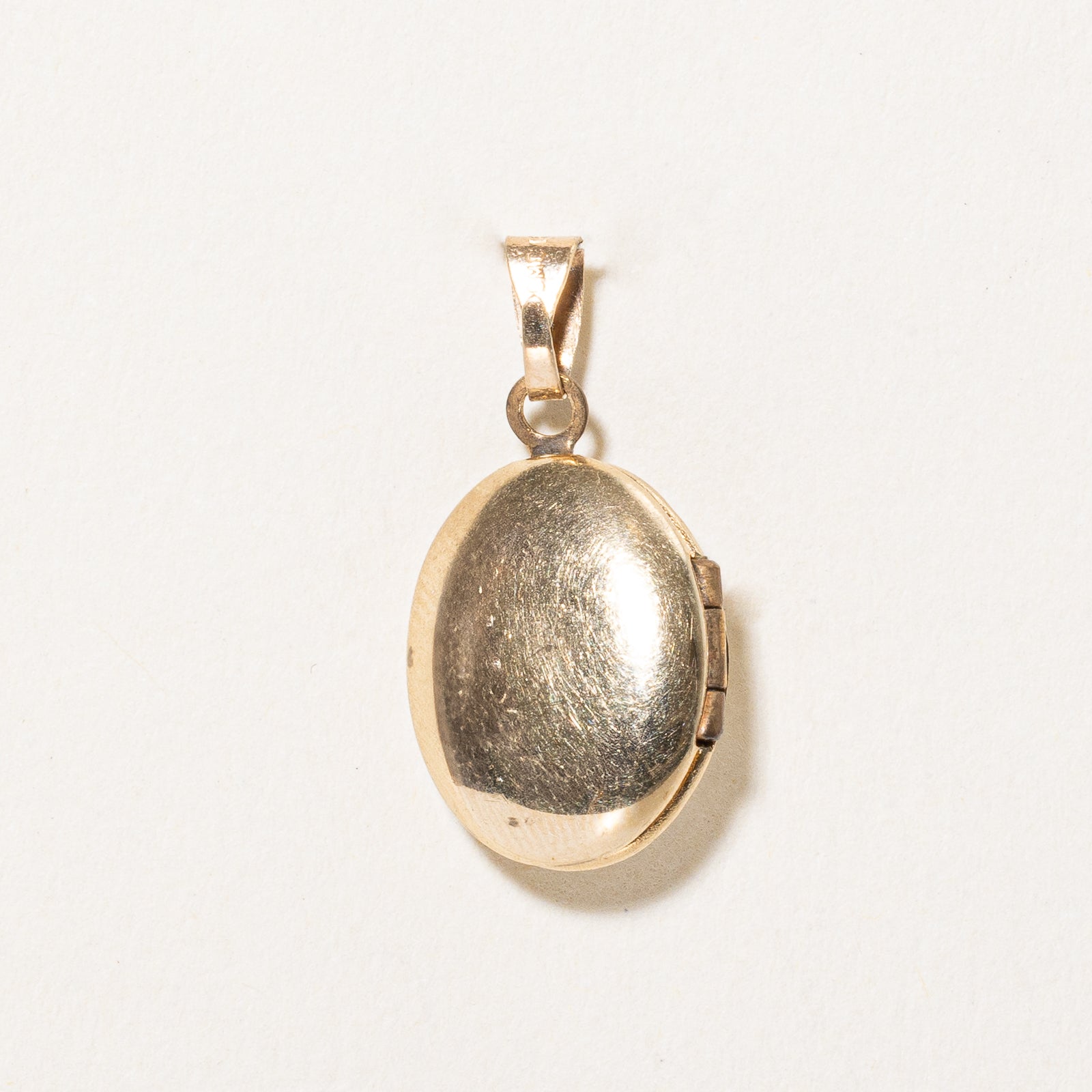 Pendentif médaillon en diamant | 0,015 ct