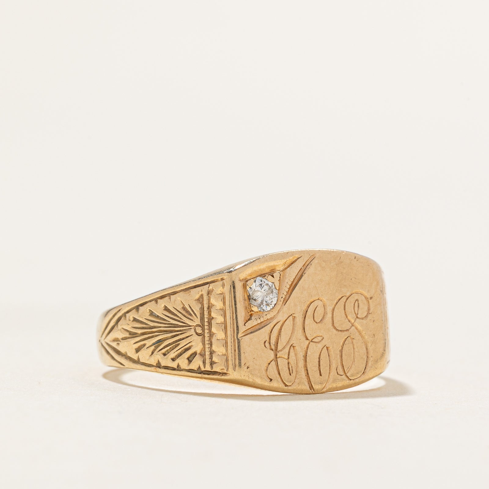 Bague chevalière initiale « CES » en diamant | 0,02 ct | Taille 5,25
