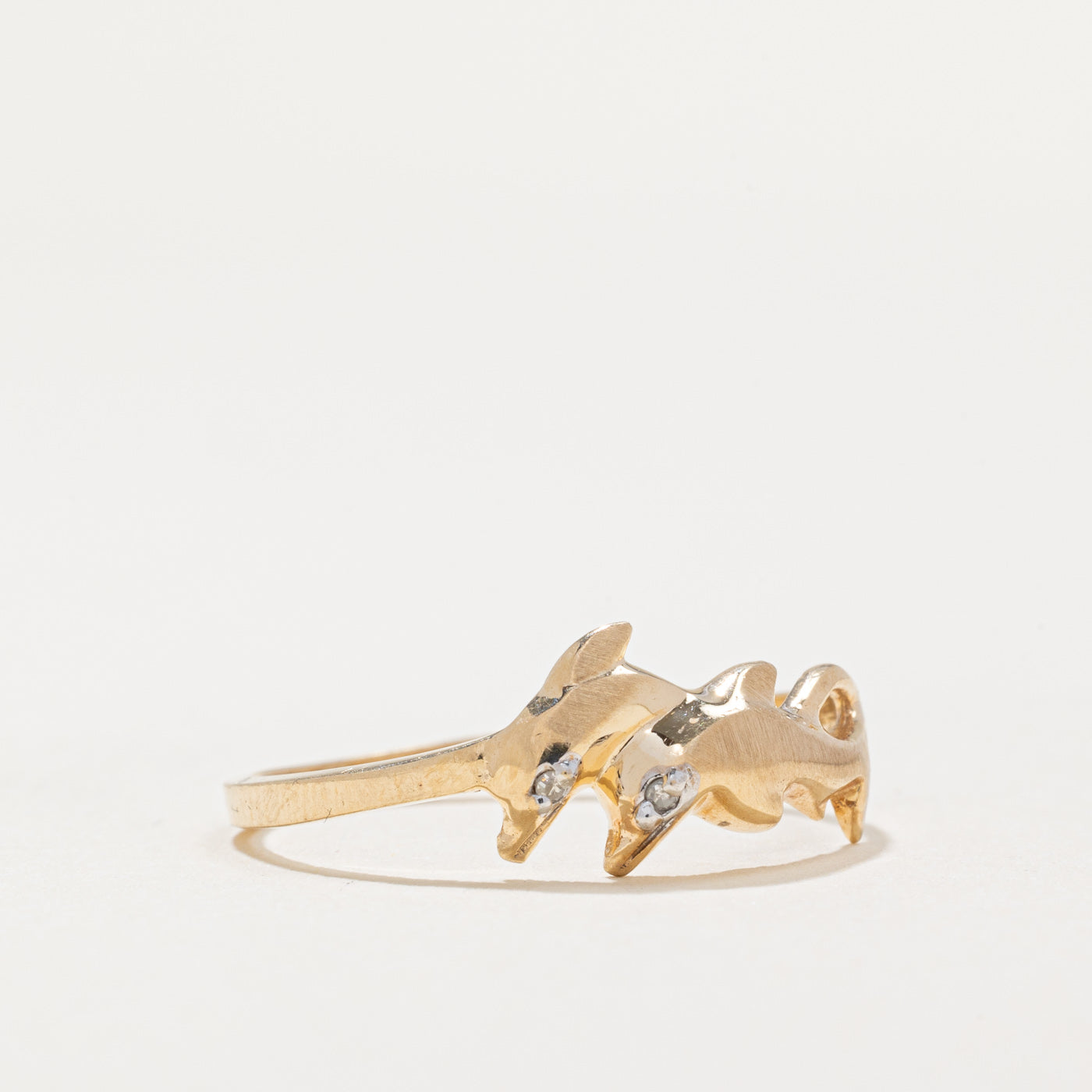 Diamond Double Dolphin Ring | 0.01ctw | SZ 7.25 |