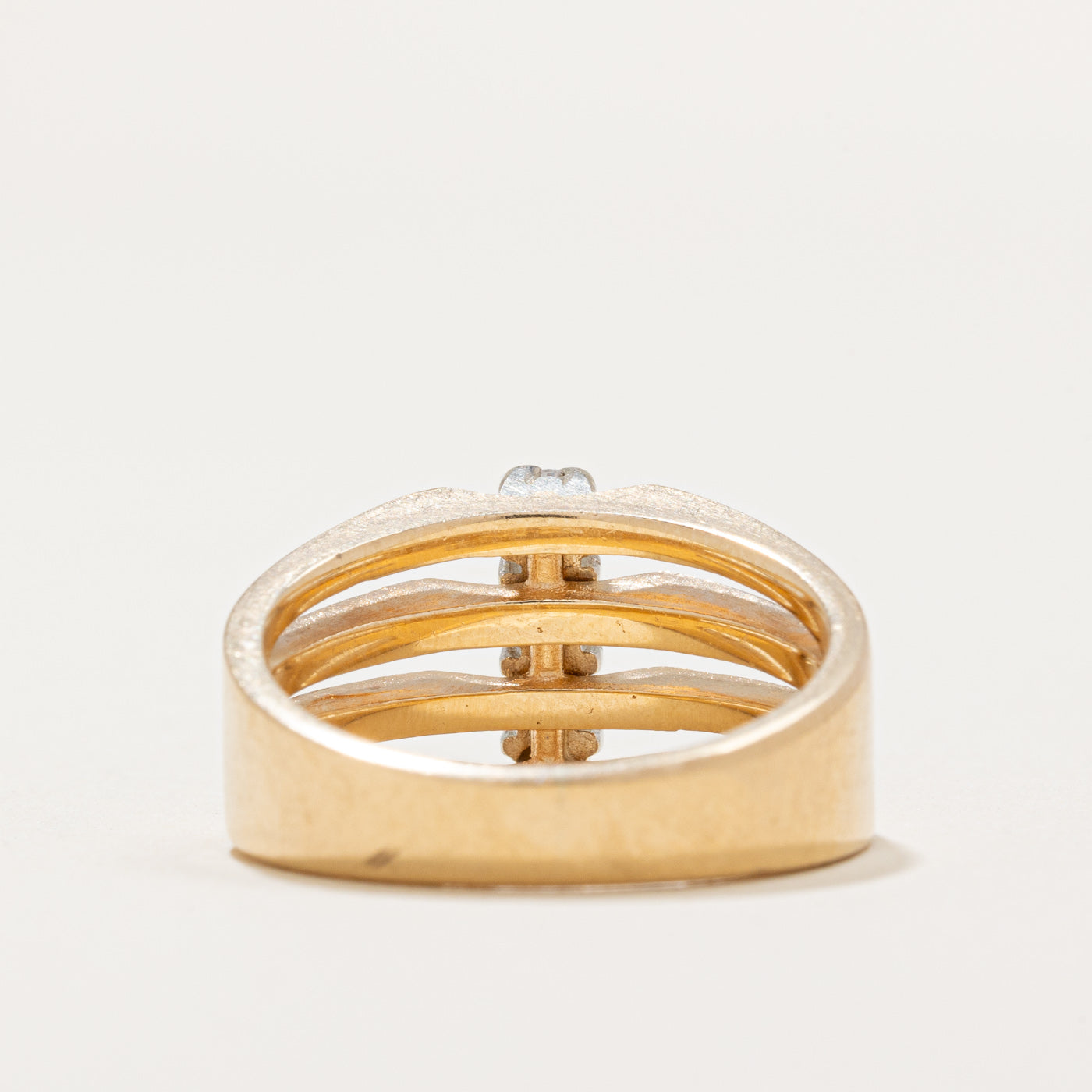 Diamond Column Ring | 0.12ctw | SZ 5.25 |