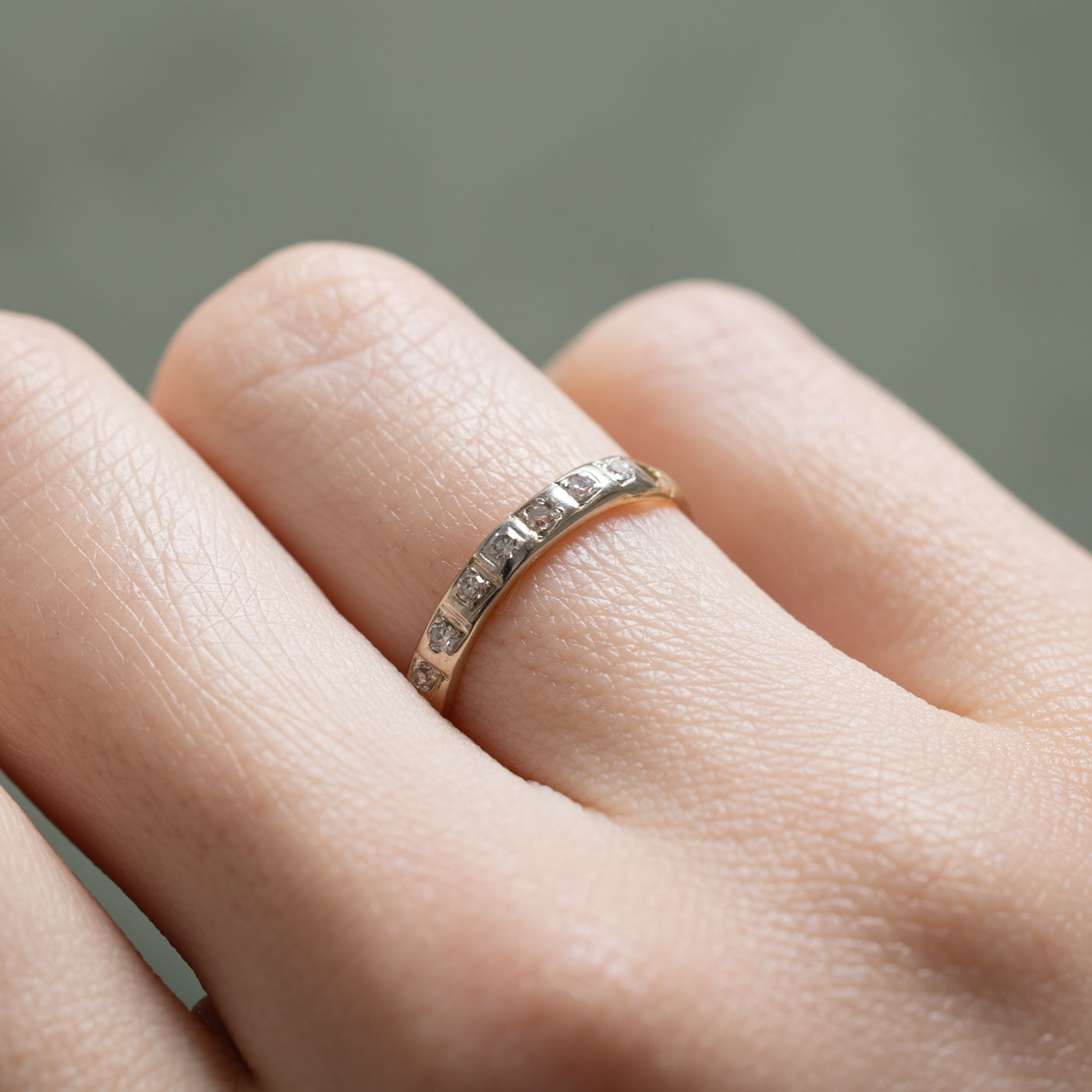 Seven Stone Diamond Band | 0.10ctw | SZ 4.75