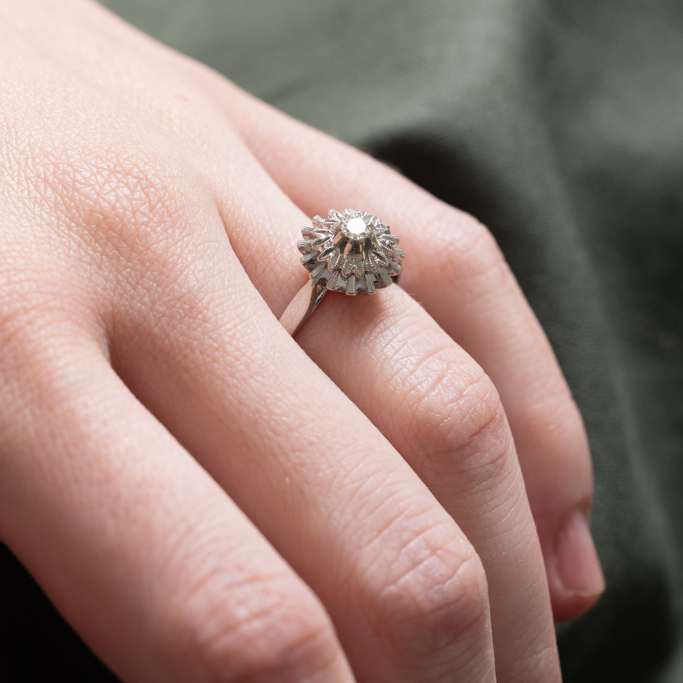 Diamond Textured Snowflake Design Ring | 0.08ct | SZ 7.5