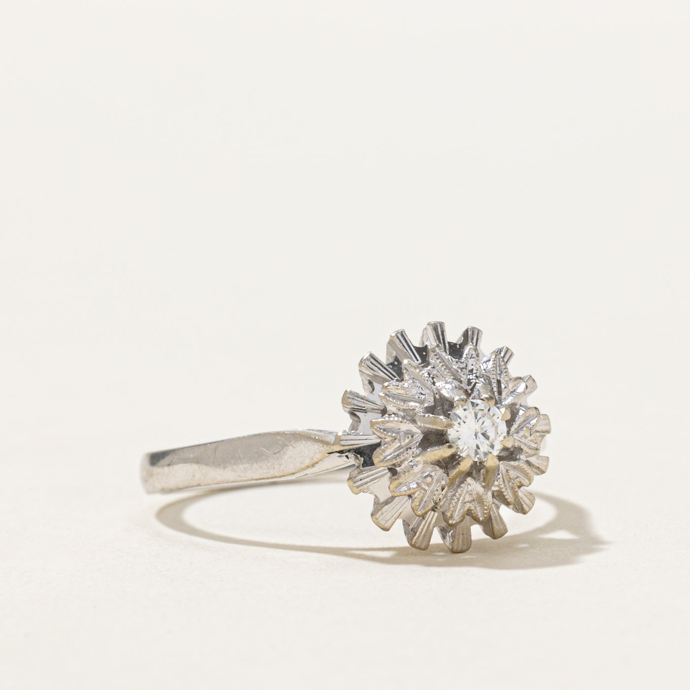 Diamond Textured Snowflake Design Ring | 0.08ct | SZ 7.5