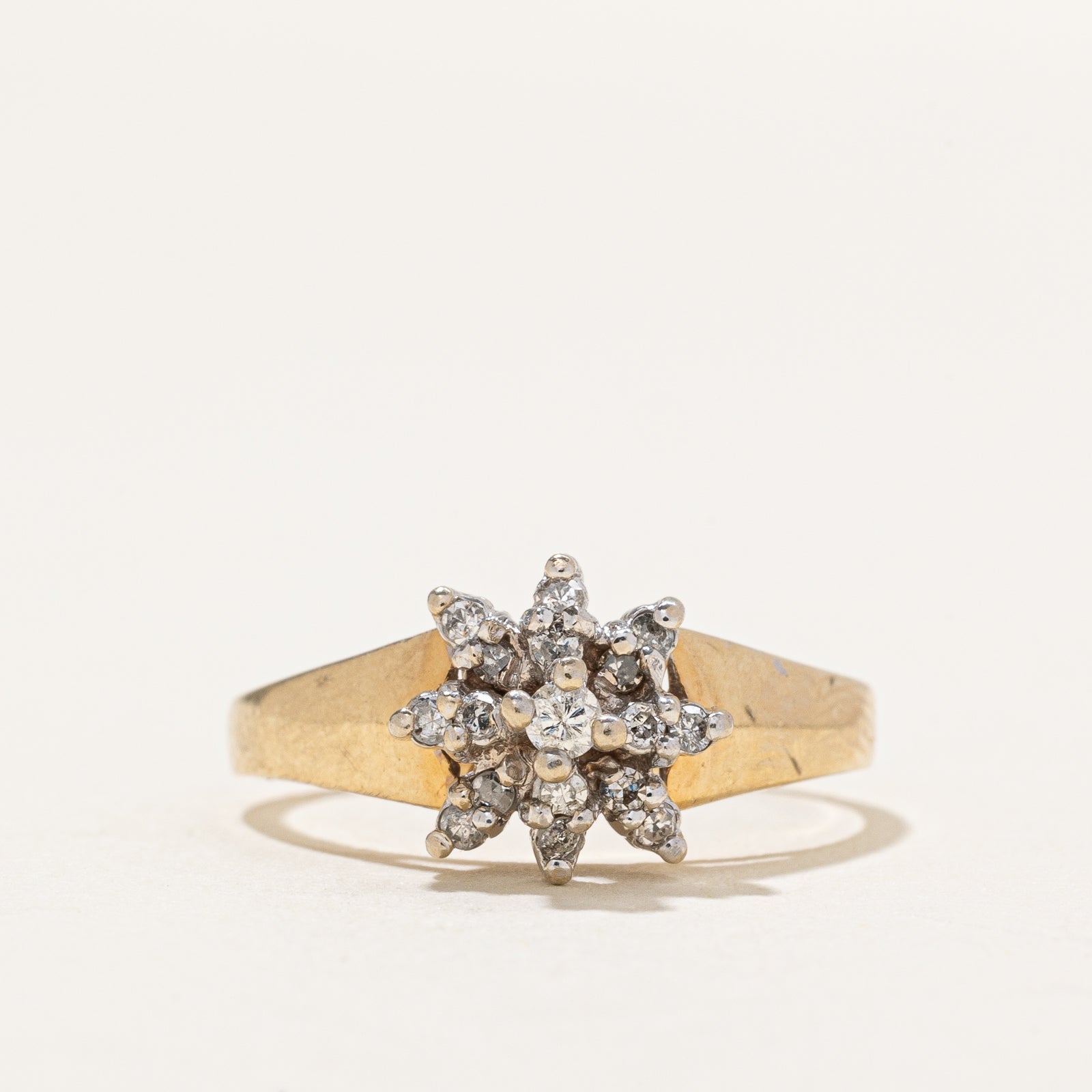 Petal Diamond Ring | 0.15ctw | SZ 6.5