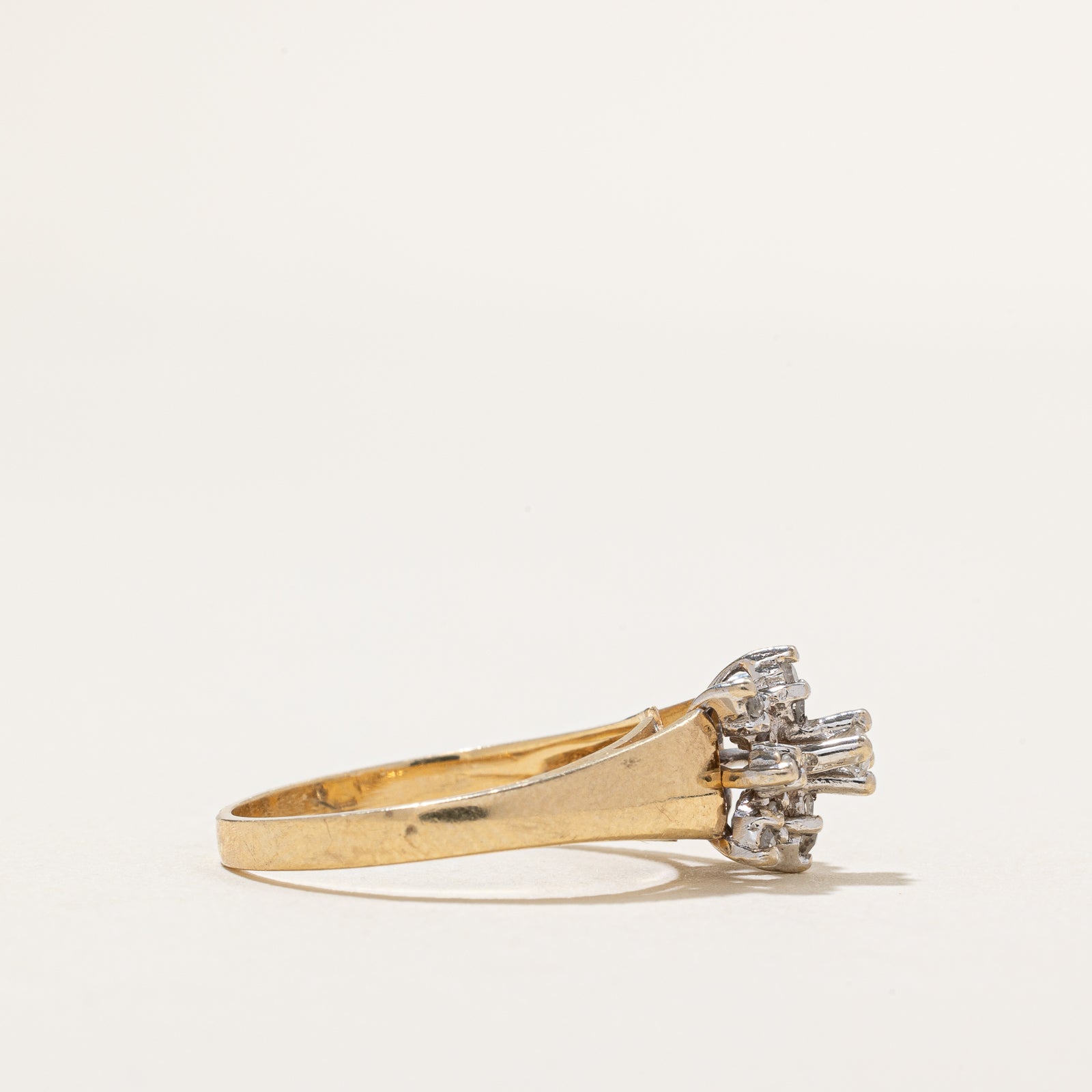 Petal Diamond Ring | 0.15ctw | SZ 6.5