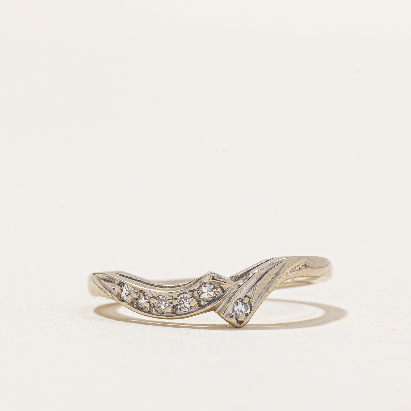 Diamond Contour Ring | 0.05ctw | SZ 5.75