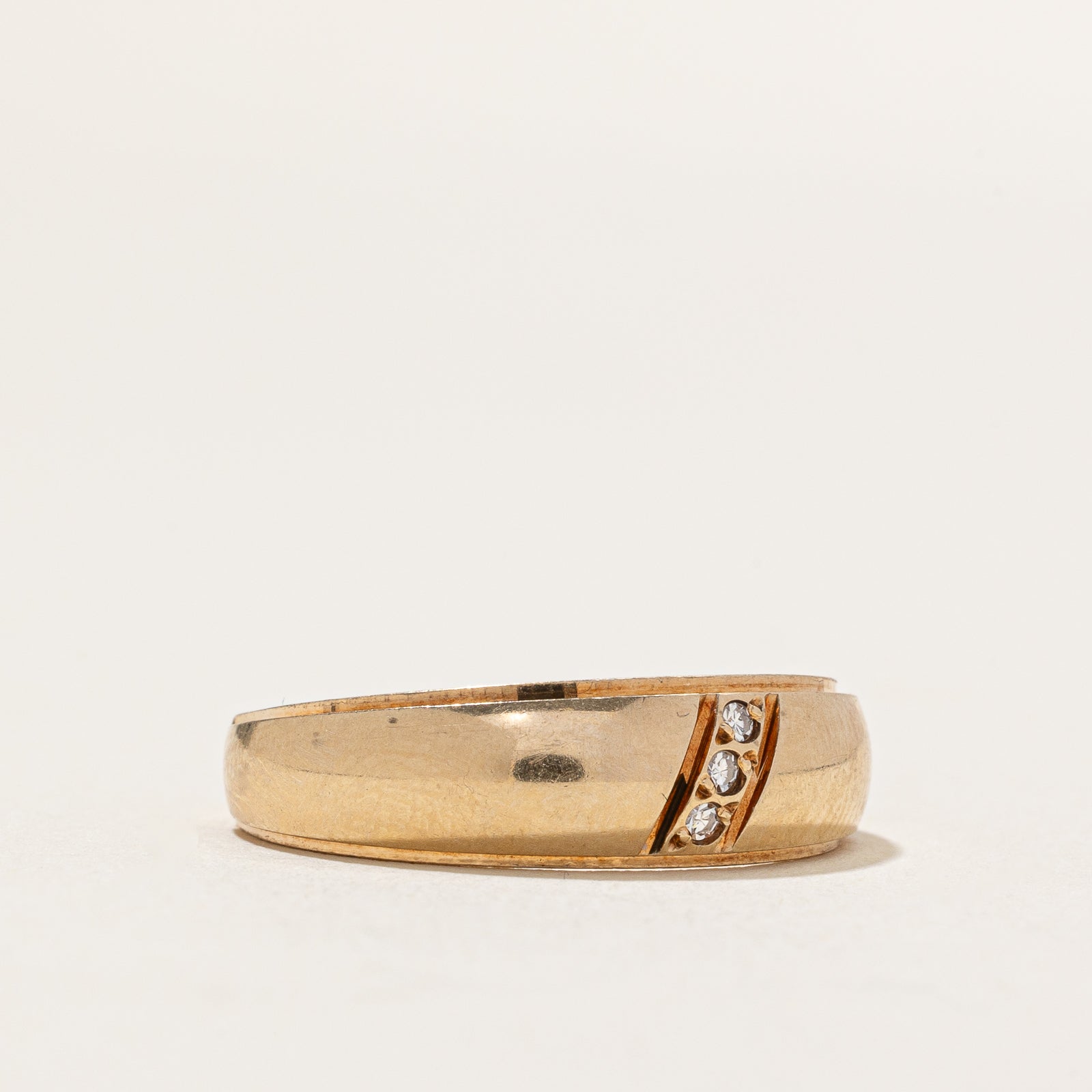 Bague trois diamants en rangée diagonale | 0,025 ct | Taille 7