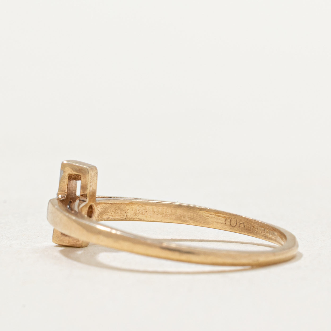 Bague croix en diamant | 0,005 ct | Taille 3
