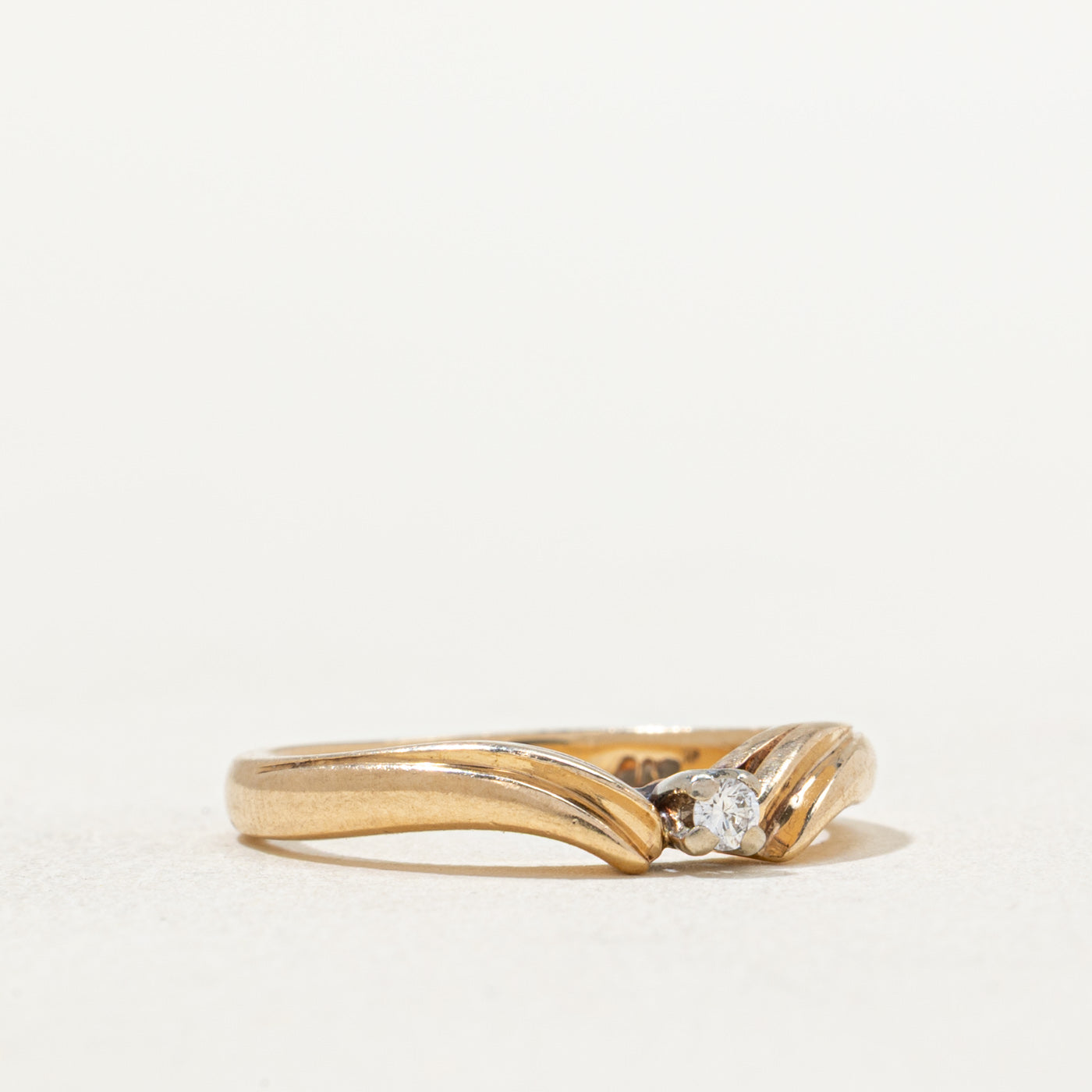 Single Stone Diamond Chevron Ring | 0.025ct | SZ 4.25