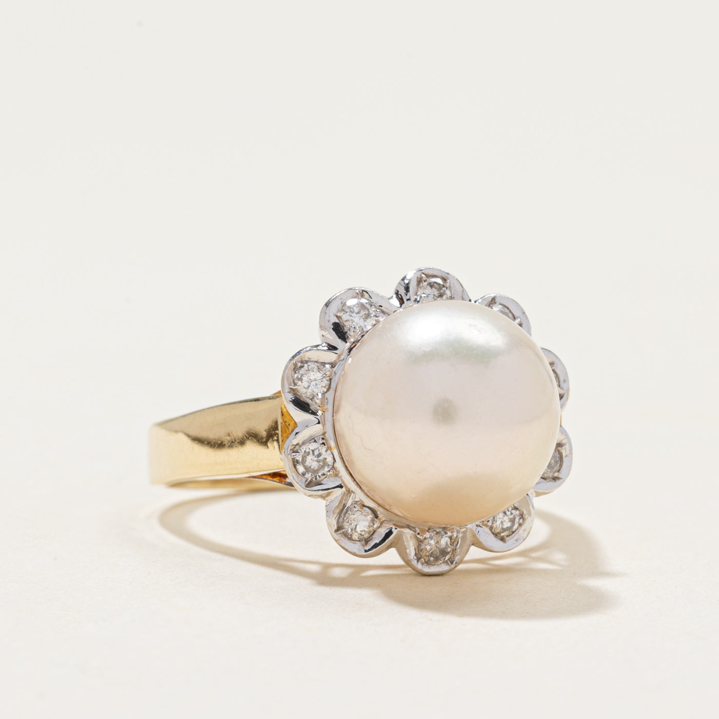 14k Pearl & Diamond Petal Ring | 0.20ctw | SZ 6.75