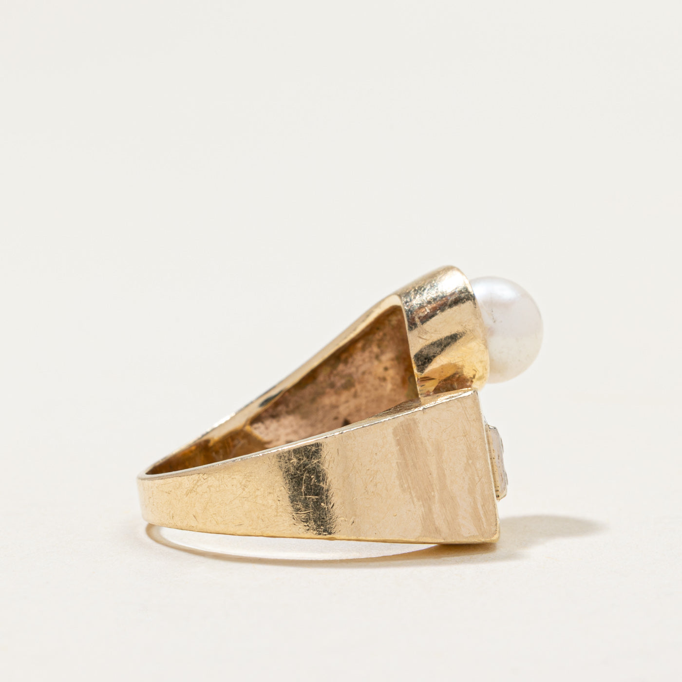 14k Pearl & Diamond Abstract Cocktail Ring | 0.18ctw | SZ 5.75