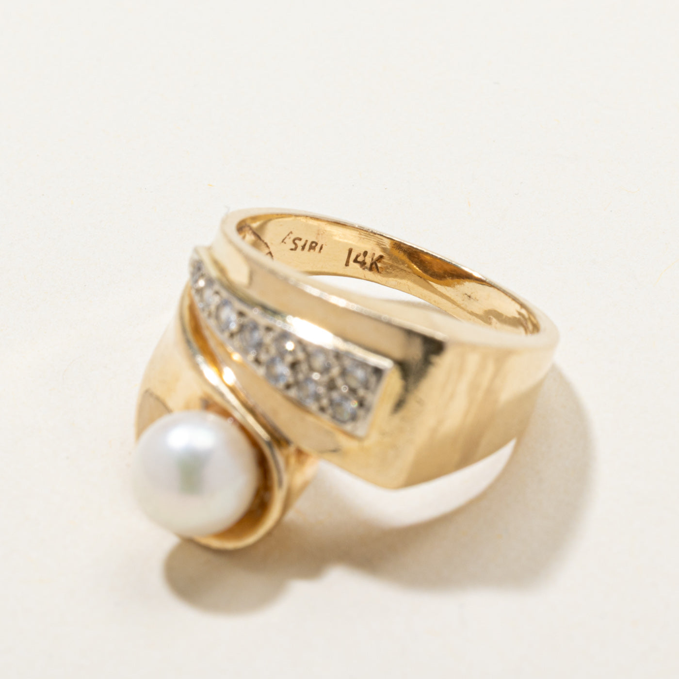 14k Pearl & Diamond Abstract Cocktail Ring | 0.18ctw | SZ 5.75