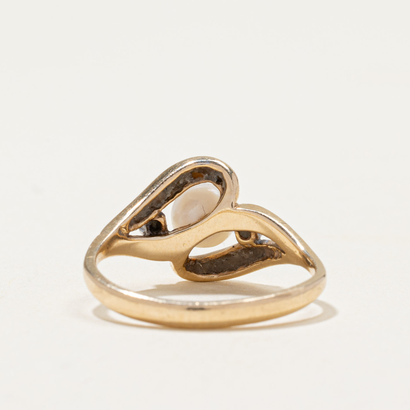 Pearl & Diamond Bypass Ring | 0.02ctw | SZ 5.75