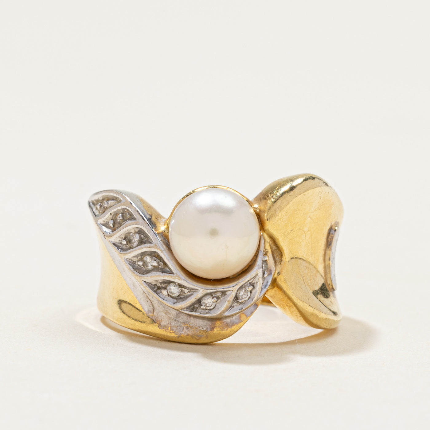 Pearl & Diamond Cocktail Ring | 0.05ctw | SZ 7.5
