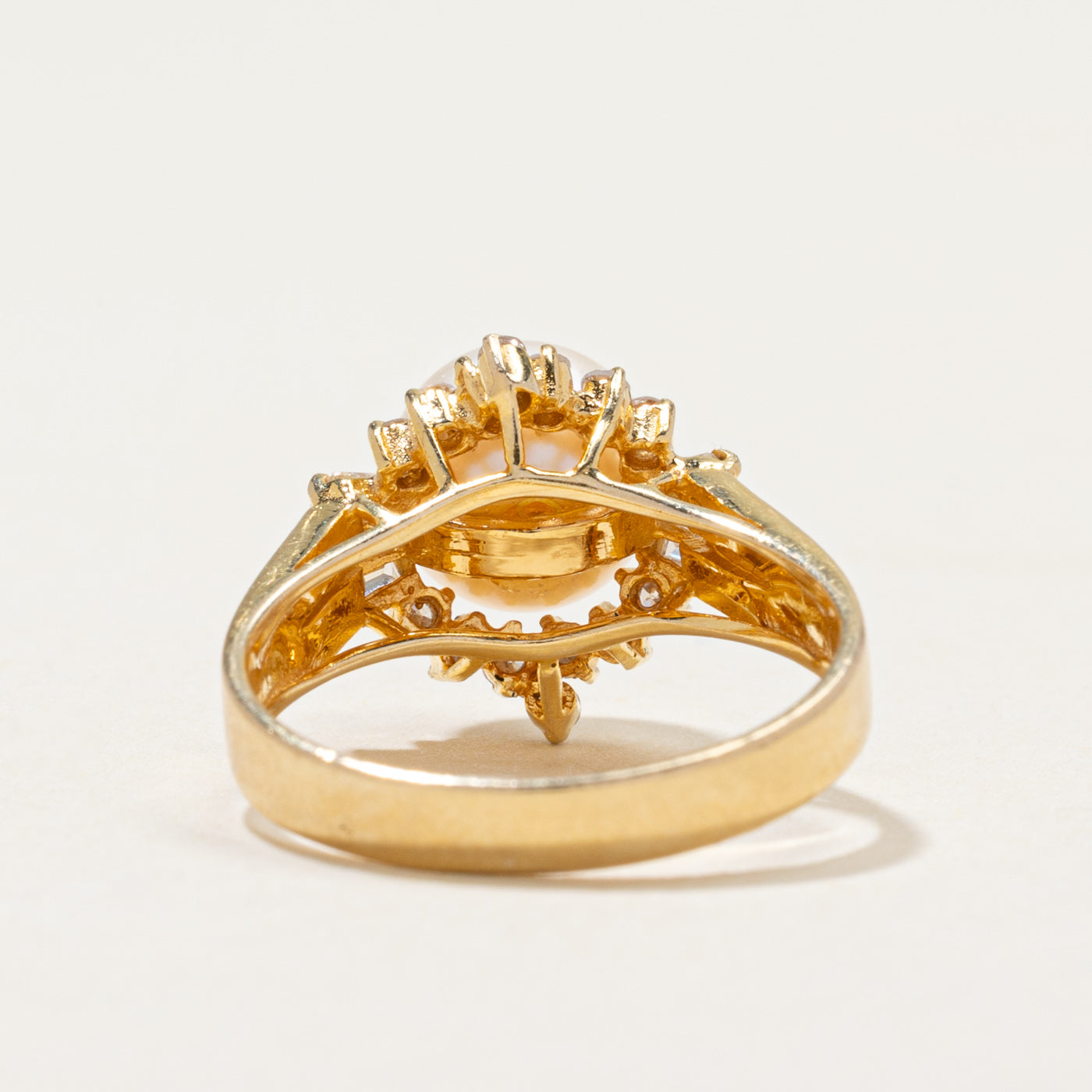 Pearl & Diamond Petal Ring | 0.38ctw | SZ 5.5