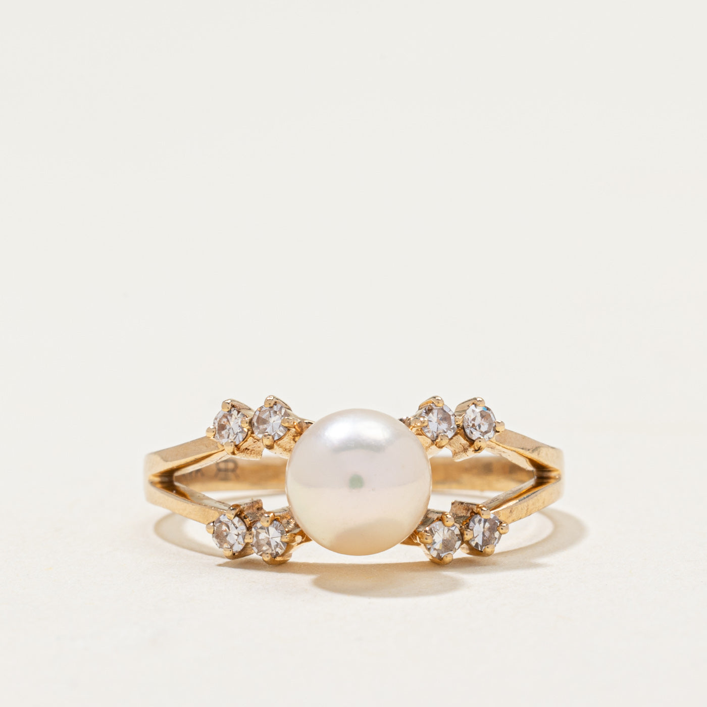 14k Pearl & Diamond Open Shank Ring | 0.24ctw | SZ 9