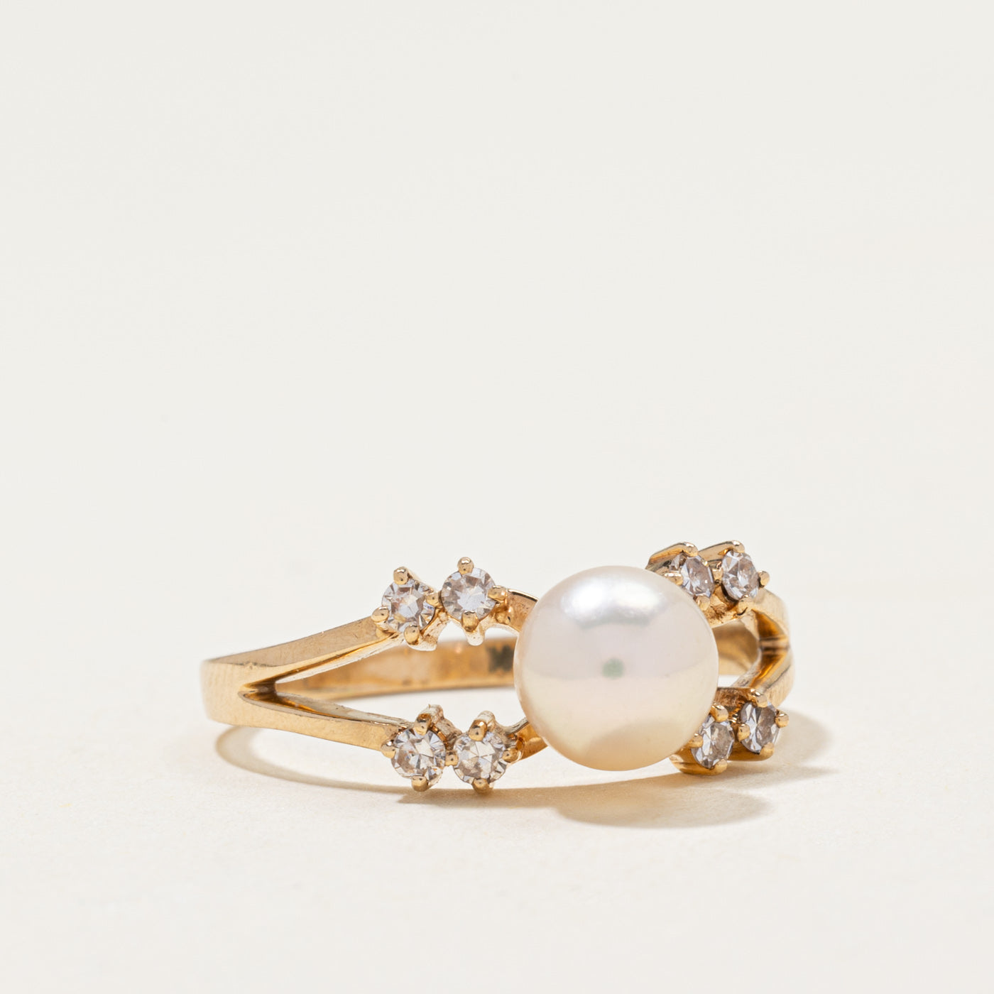 14k Pearl & Diamond Open Shank Ring | 0.24ctw | SZ 9