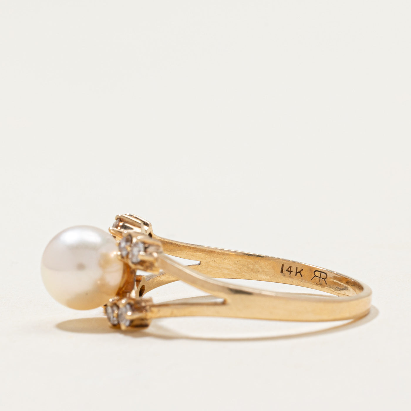 14k Pearl & Diamond Open Shank Ring | 0.24ctw | SZ 9