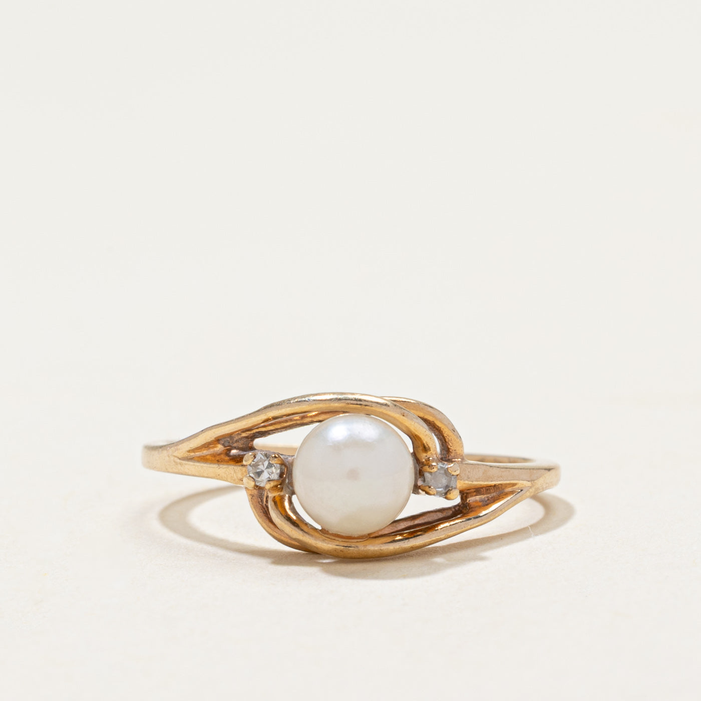 Pearl & Diamond Bypass Ring | 0.03ctw | SZ 6