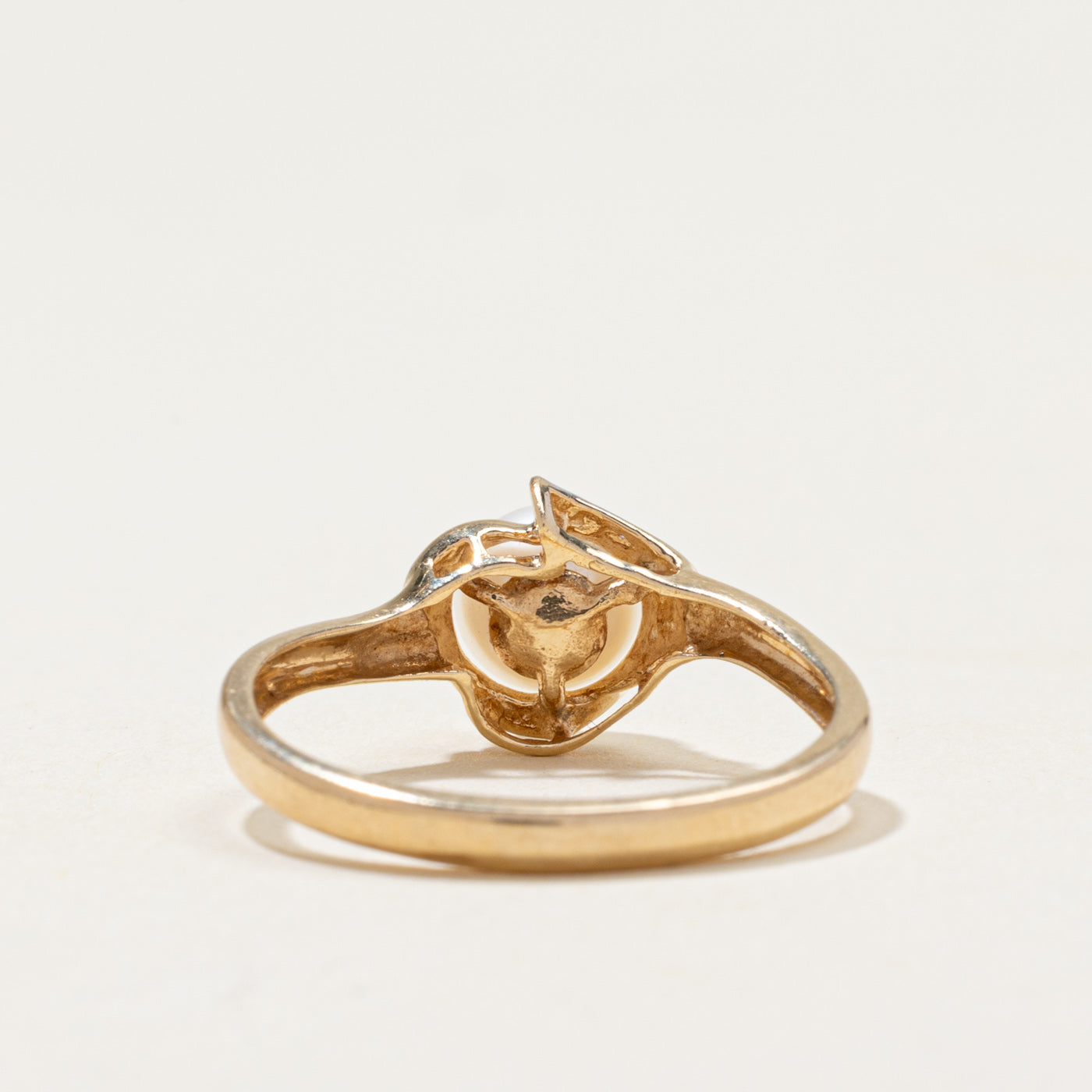 Pearl & Diamond Accented Ring | 0.01ctw | SZ 7.25