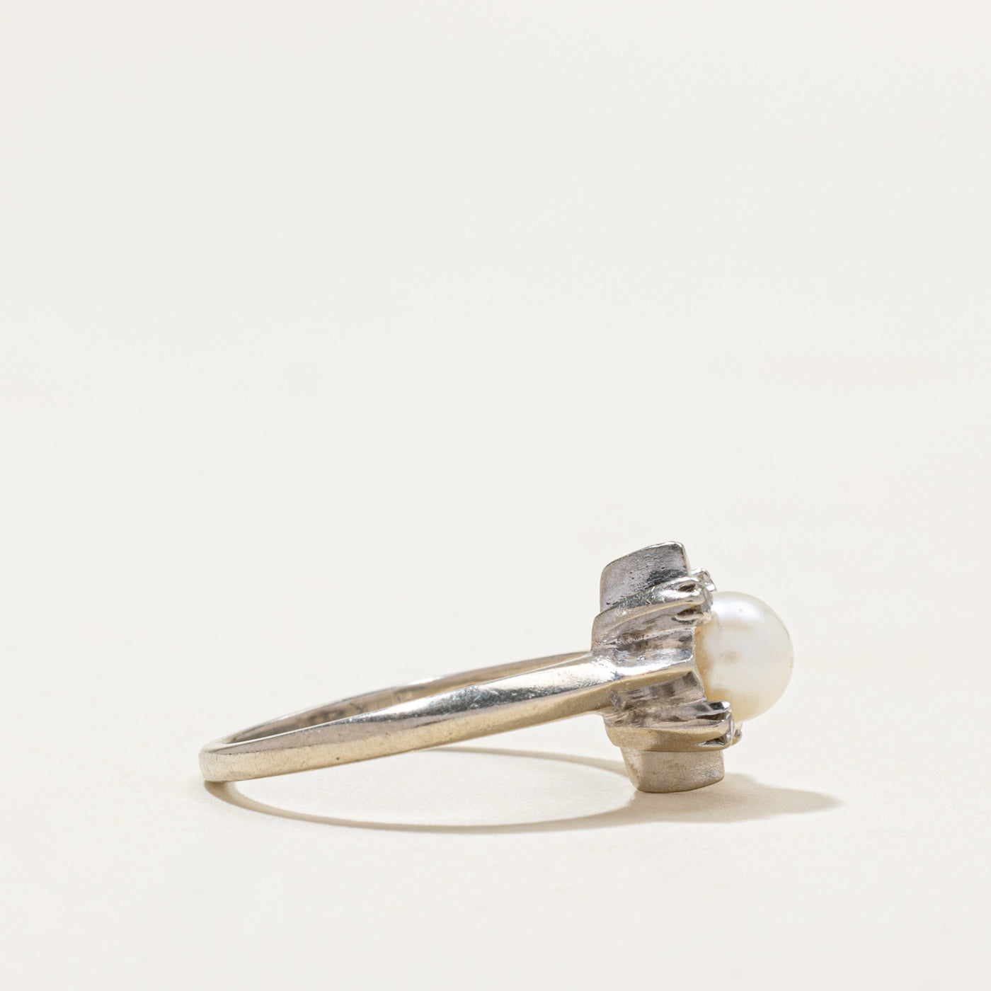 Pearl & Diamond Geometric Ring | 0.06ctw | SZ 6