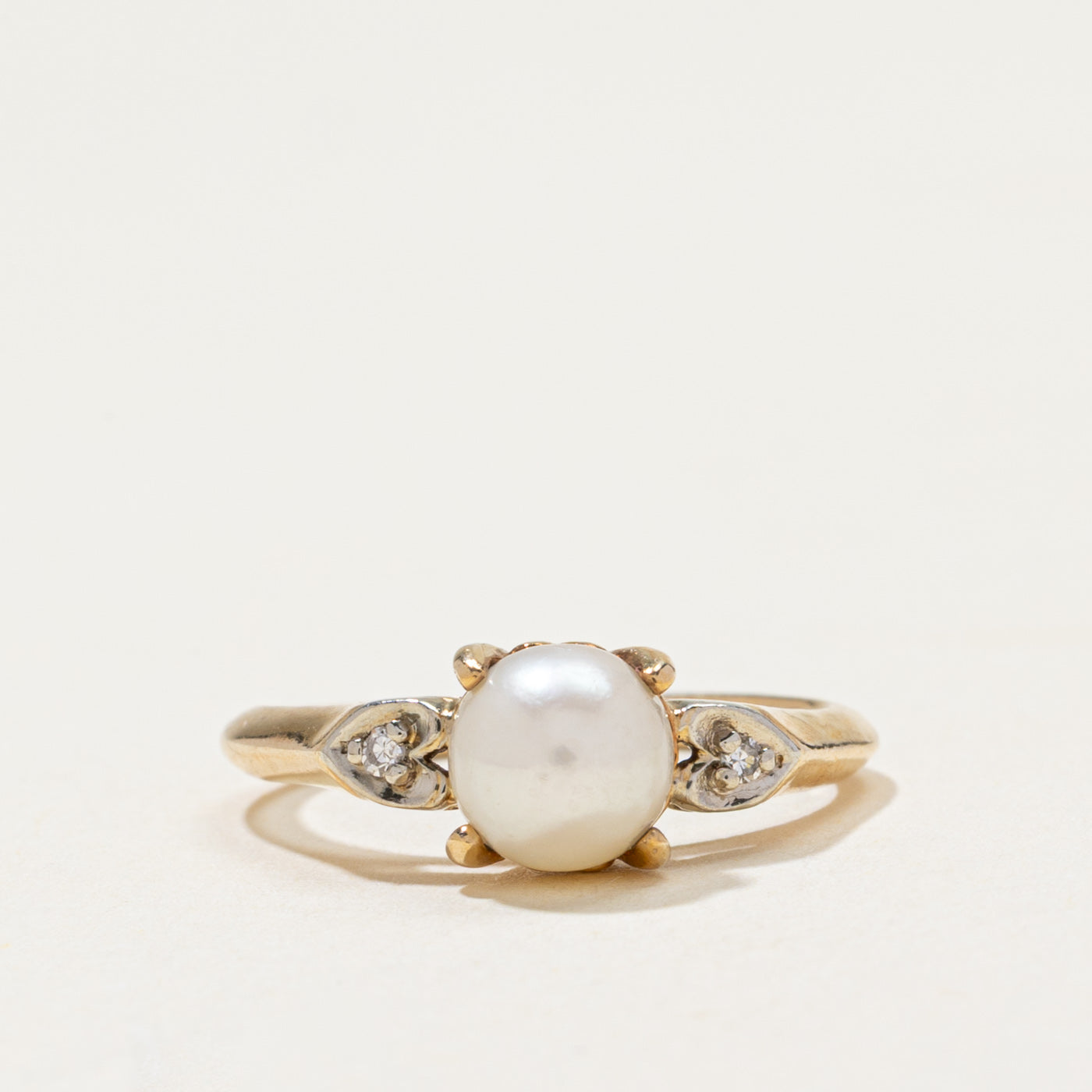 Vintage Canadian Pearl & Diamond Ring | 0.05ctw | SZ 4.5
