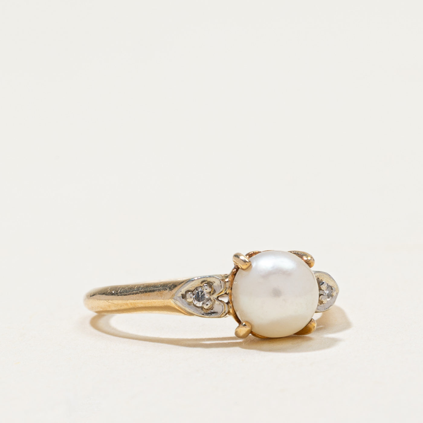 Vintage Canadian Pearl & Diamond Ring | 0.05ctw | SZ 4.5