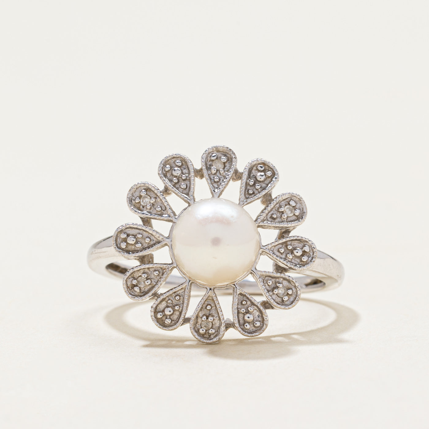 Pearl & Diamond Flower Cocktail Ring | 0.02ctw | SZ 7