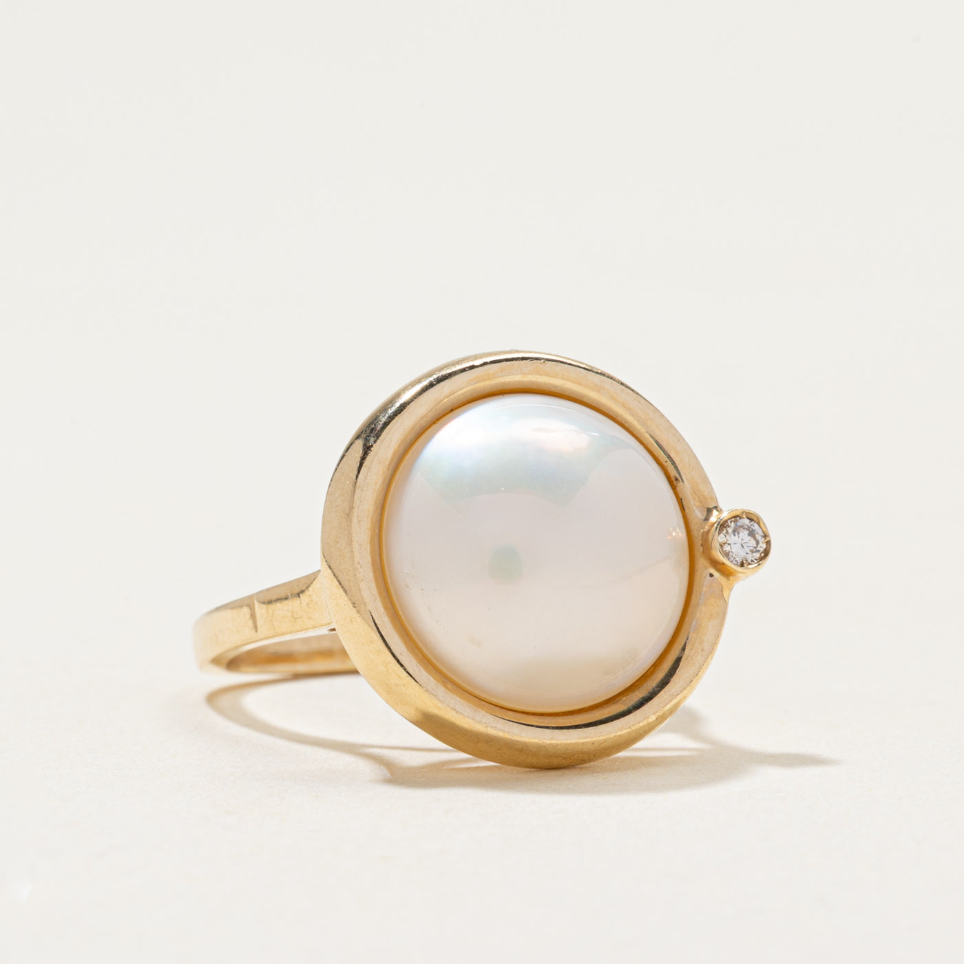 Mabe Pearl & Diamond Cocktail Ring | 0.03ct | SZ 4