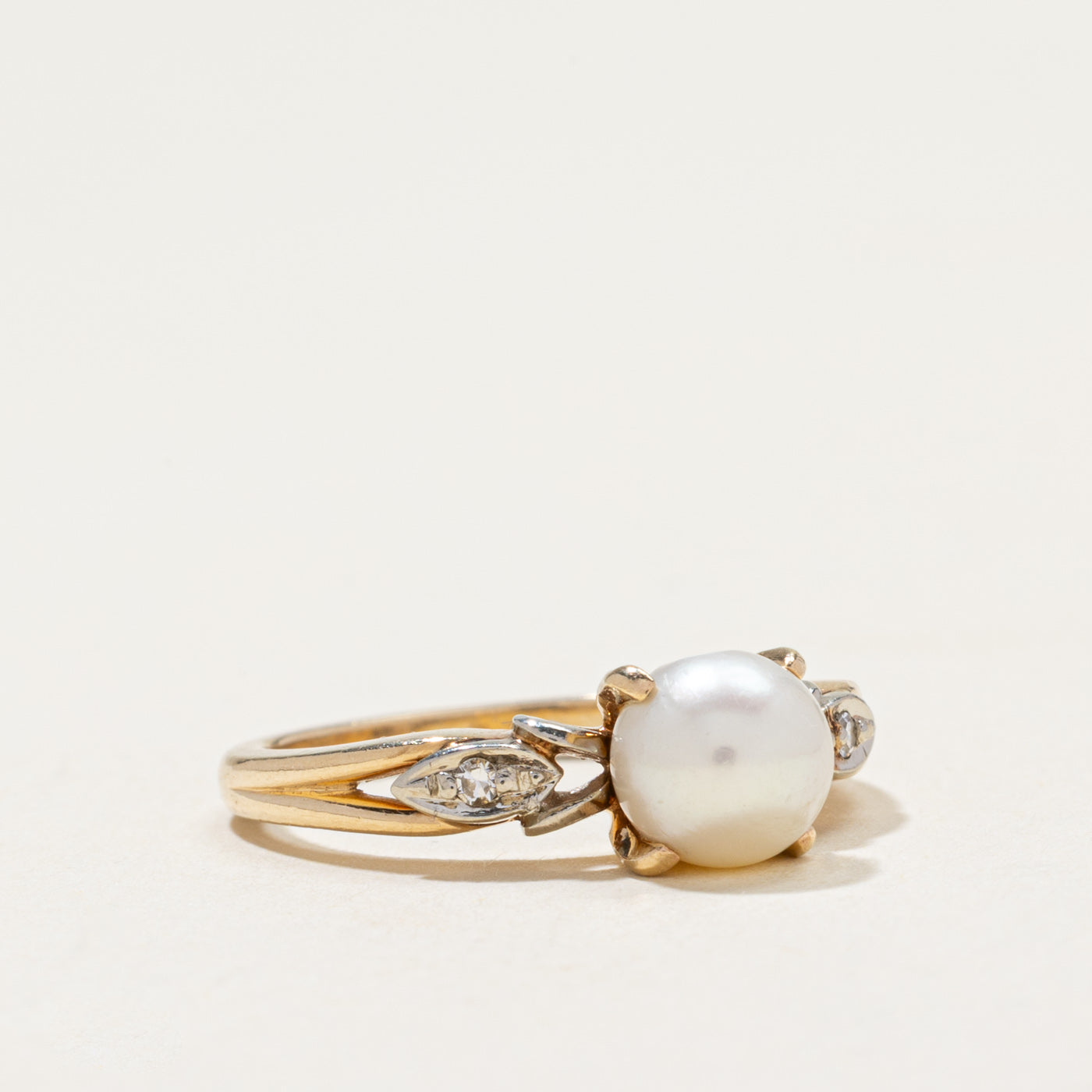Vintage Canadian Diamond & Pearl Ring | 0.03ctw | SZ 5.75