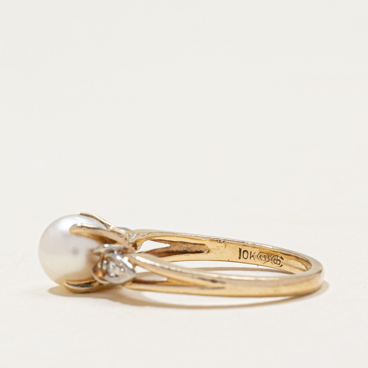 Vintage Canadian Diamond & Pearl Ring | 0.03ctw | SZ 5.75