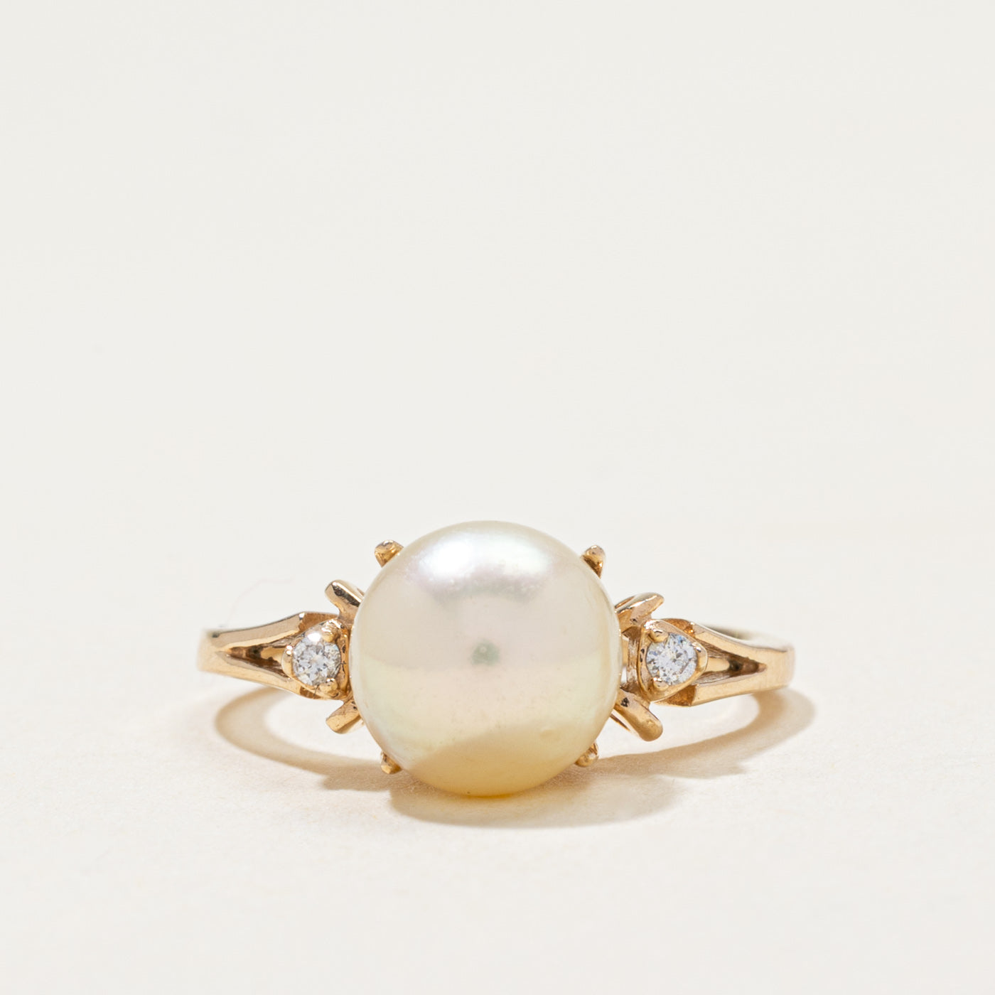 Pearl & Diamond Accented Ring | 0.04ctw | SZ 5