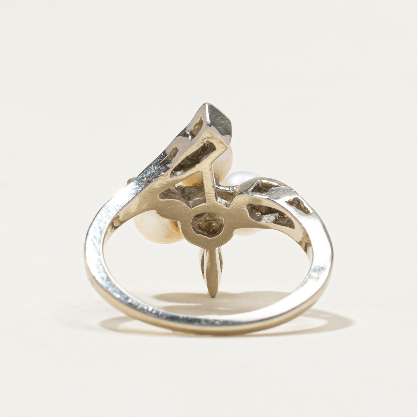 10k Pearl & Diamond Cluster Cocktail Ring | 0.18ctw | SZ 6.75